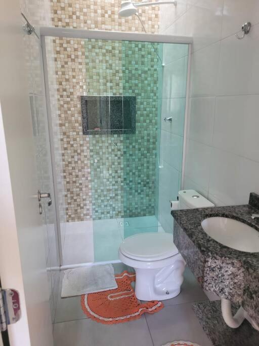 Casa Praia Guaratuba, piscina 2 quadras da praia