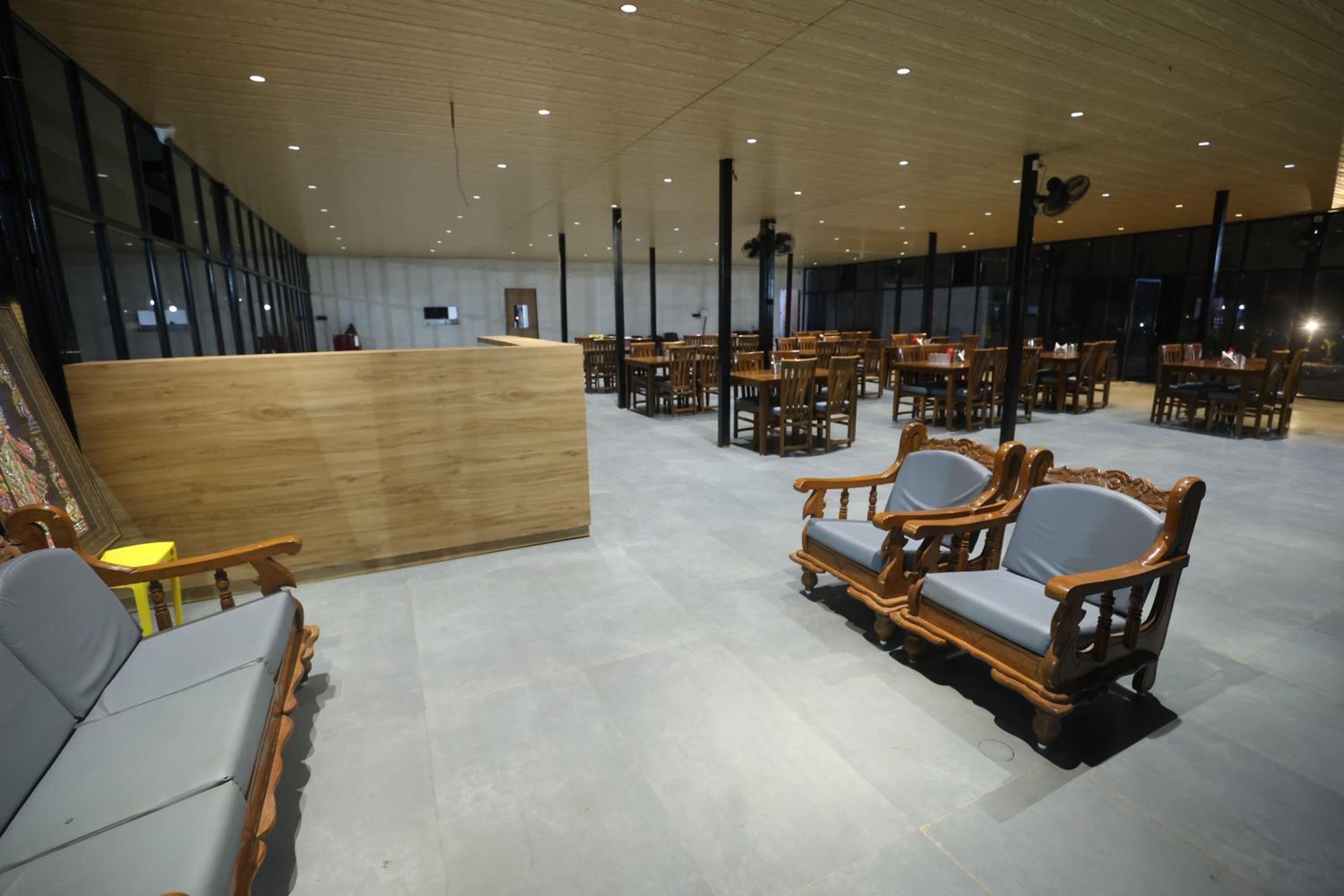Photo 12