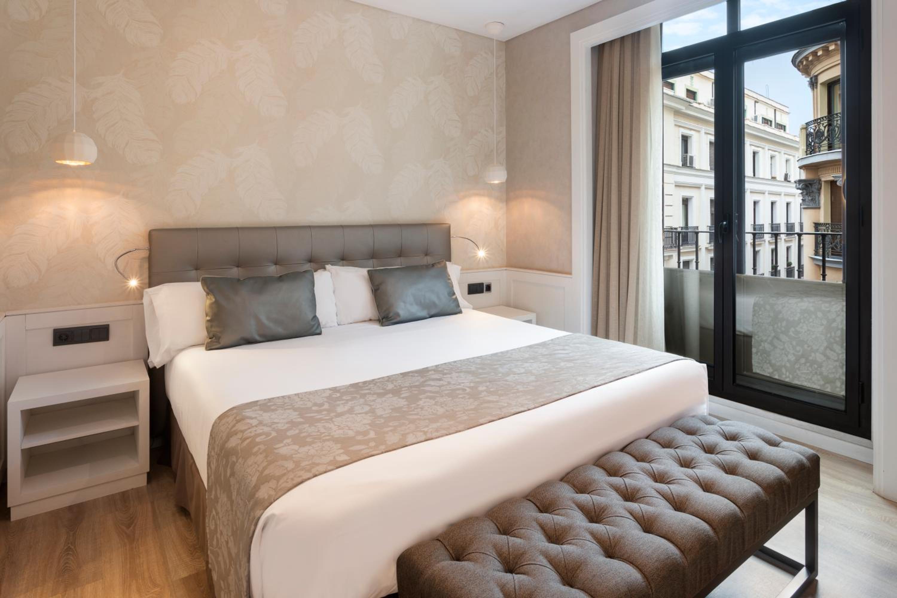 Catalonia Puerta del Sol