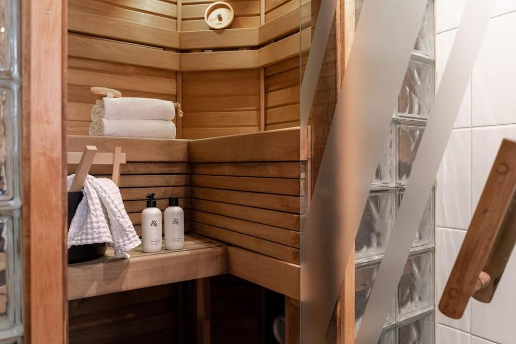 Cozy Studio with private Sauna