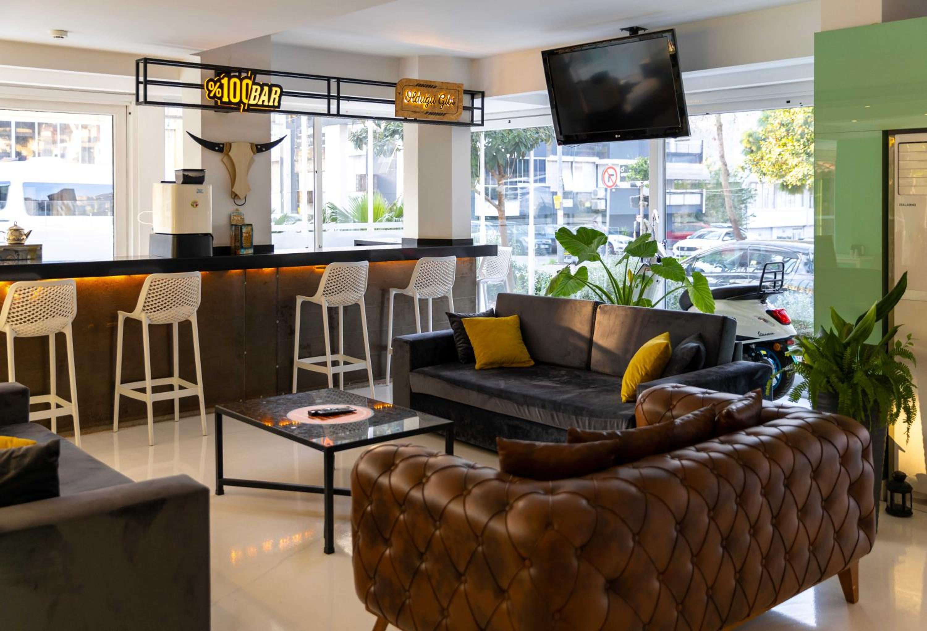 Mene City Hotel - Image 17