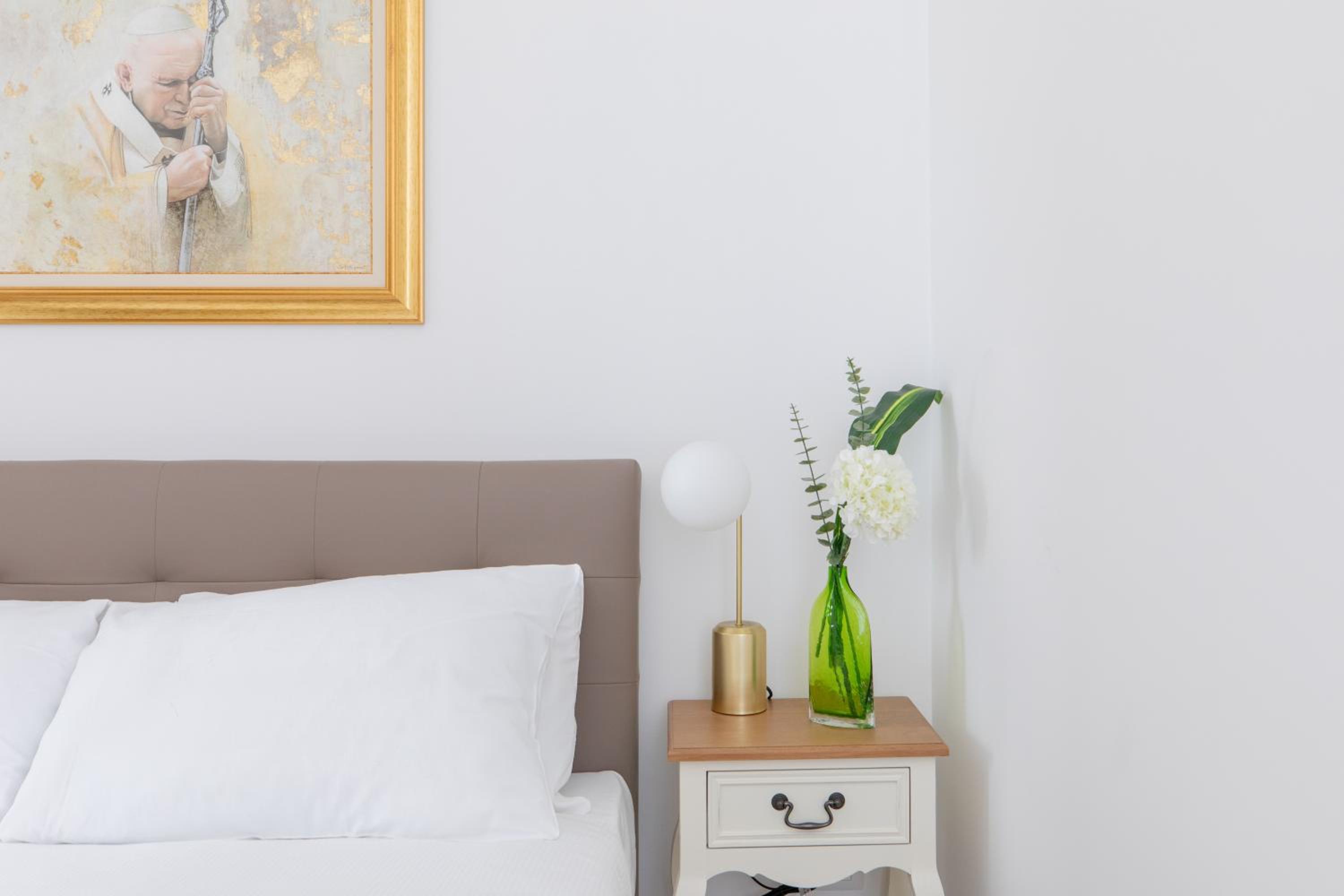 iFlat Elegant 3 bedroom apt near the Pantheon