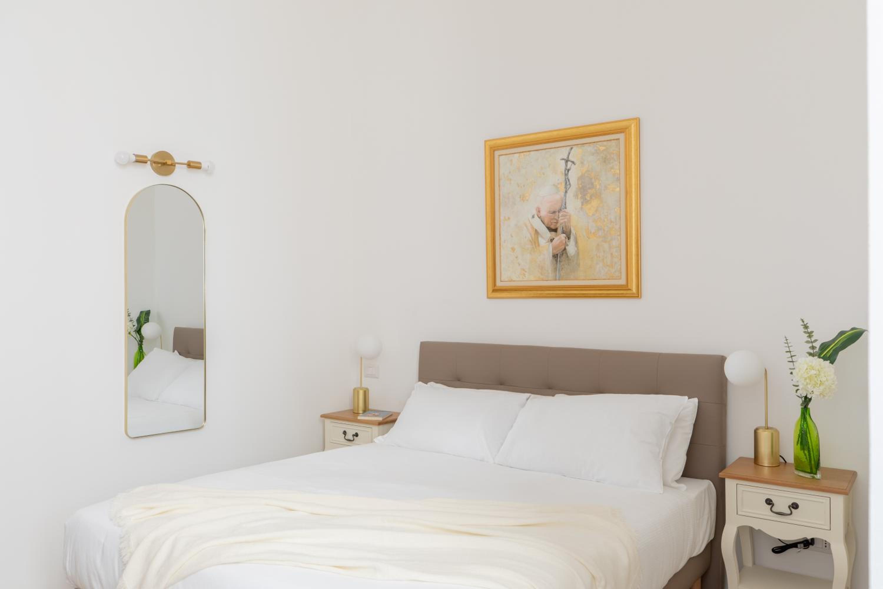 iFlat Elegant 3 bedroom apt near the Pantheon