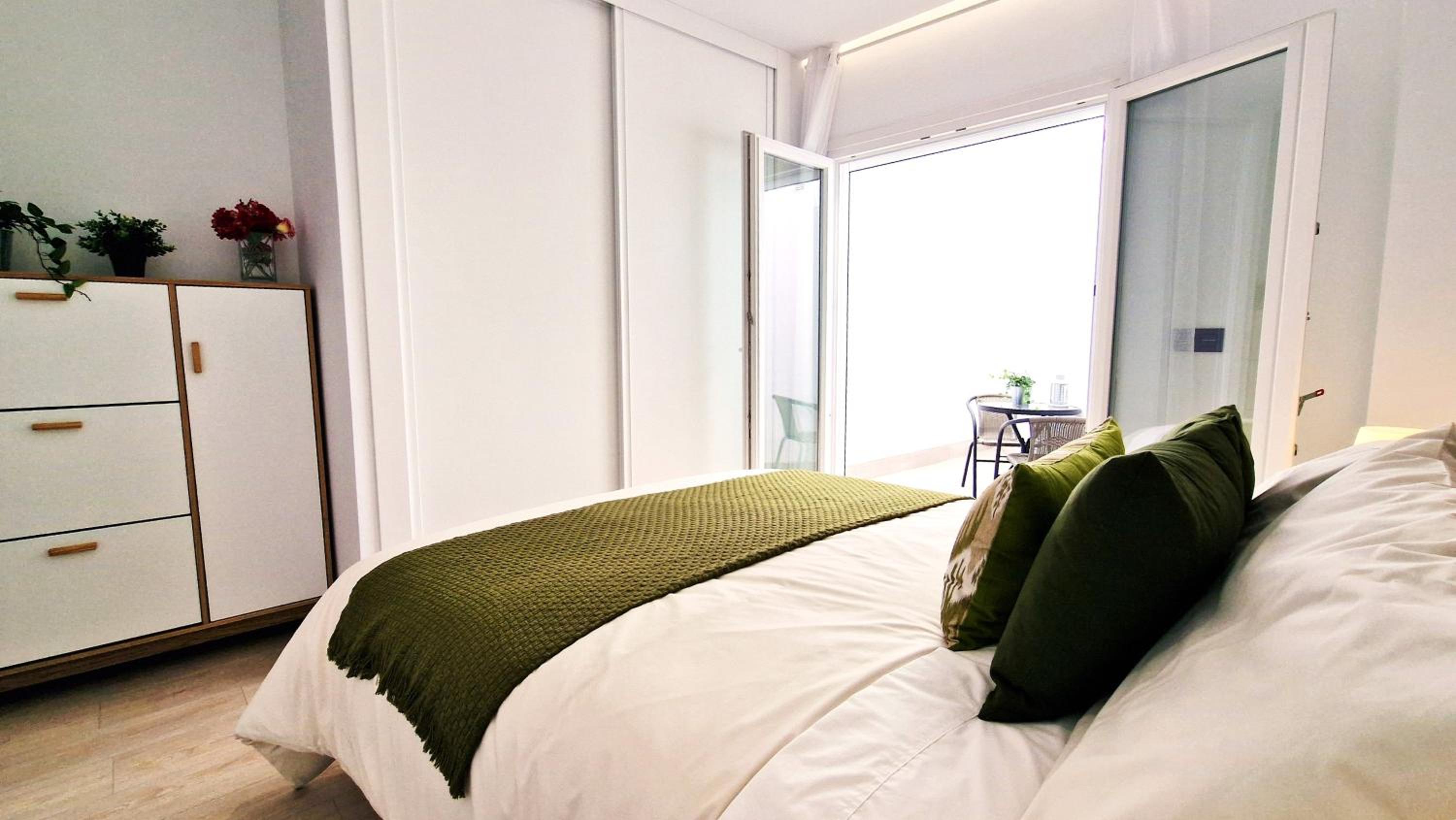 hotel room
