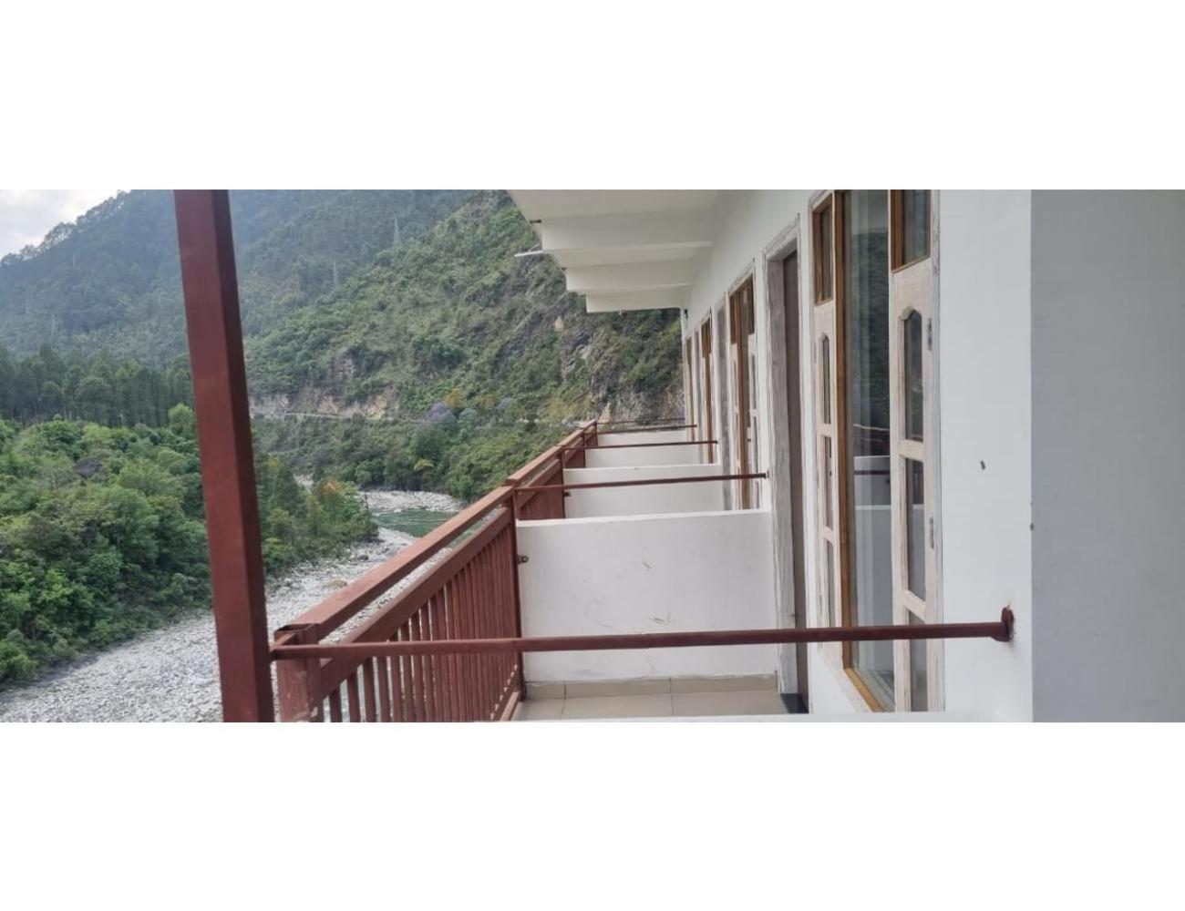 Hotel Pinak Residency, Devidhar, Gangotri Road view 4