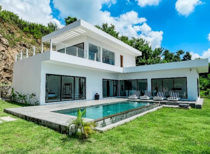 Villa Mimpi With Ocean View view 2