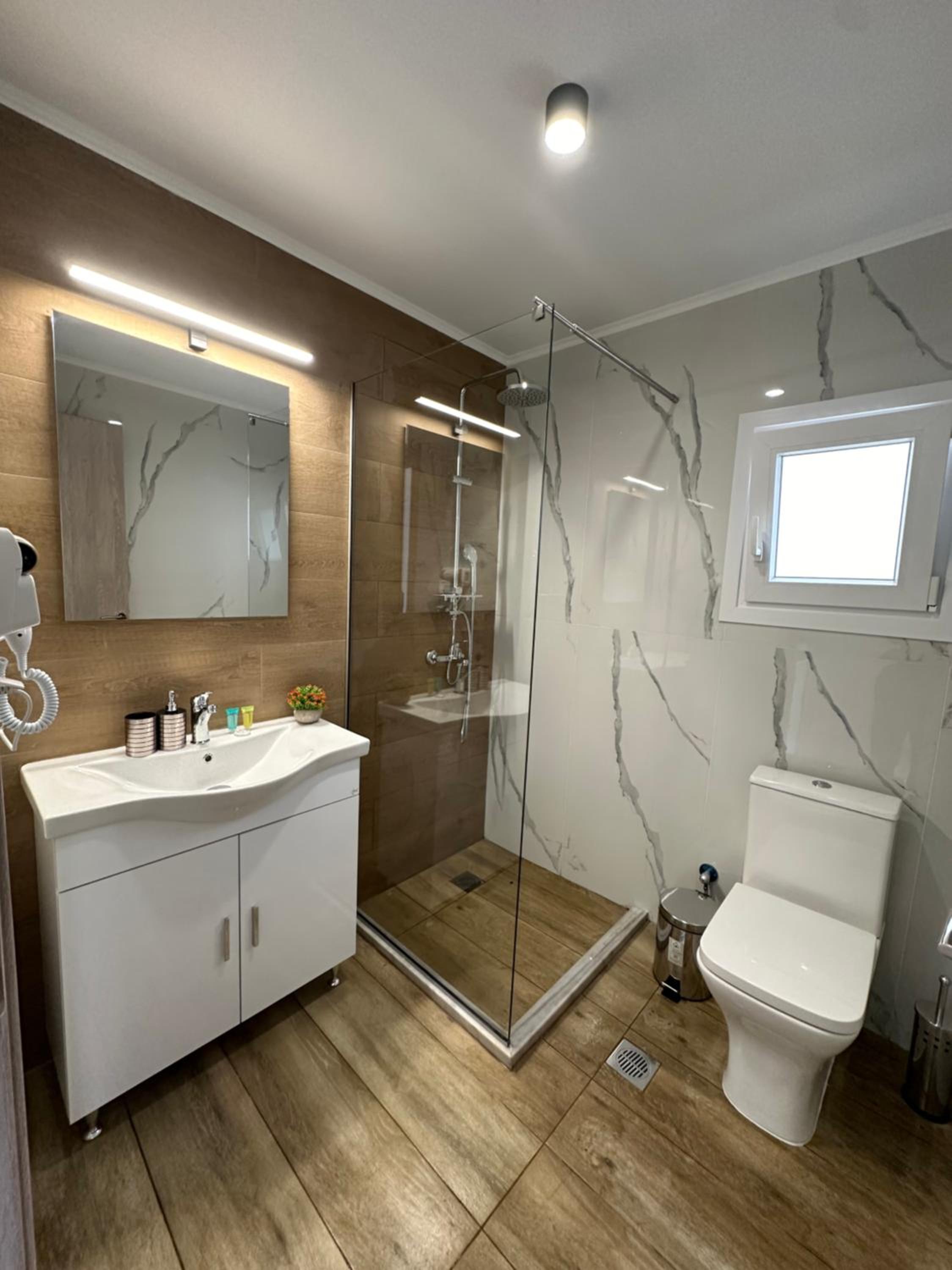 anastasia luxury apartments