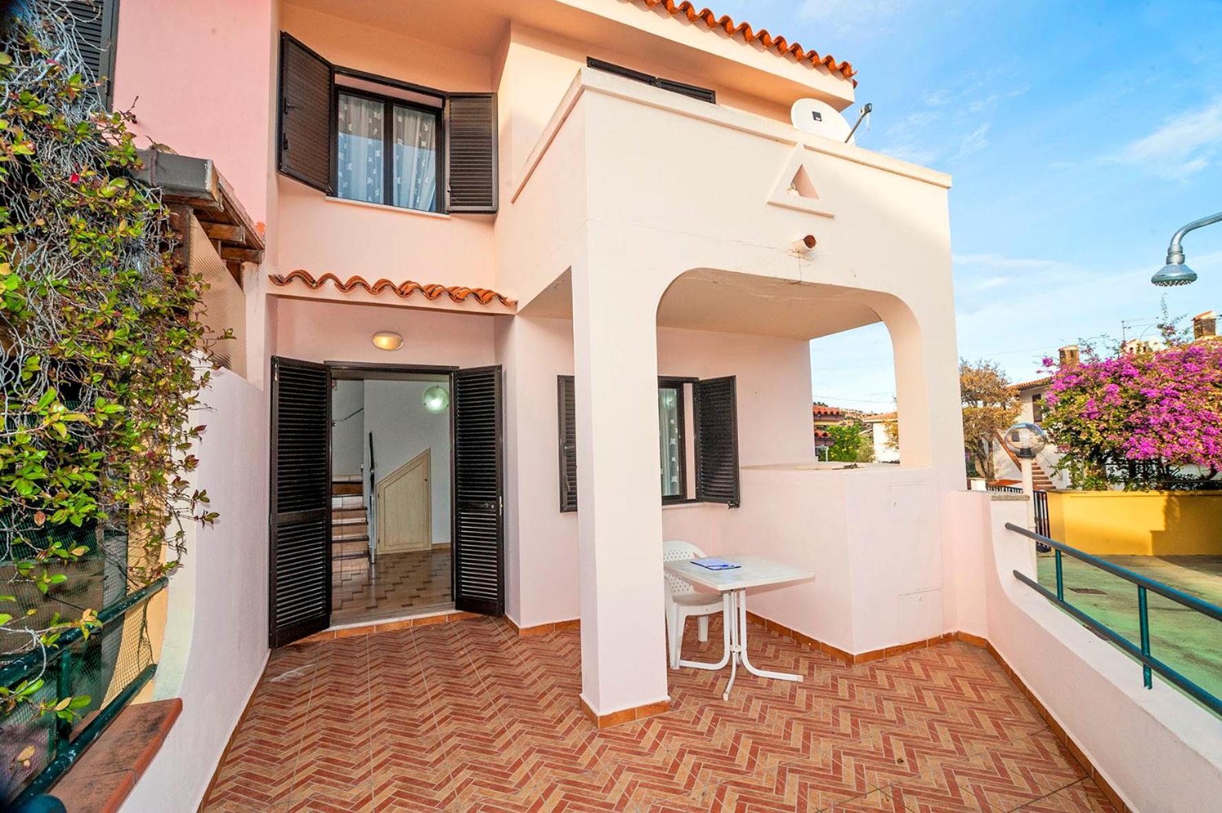 Lolivastro Three-room Residence photo 2