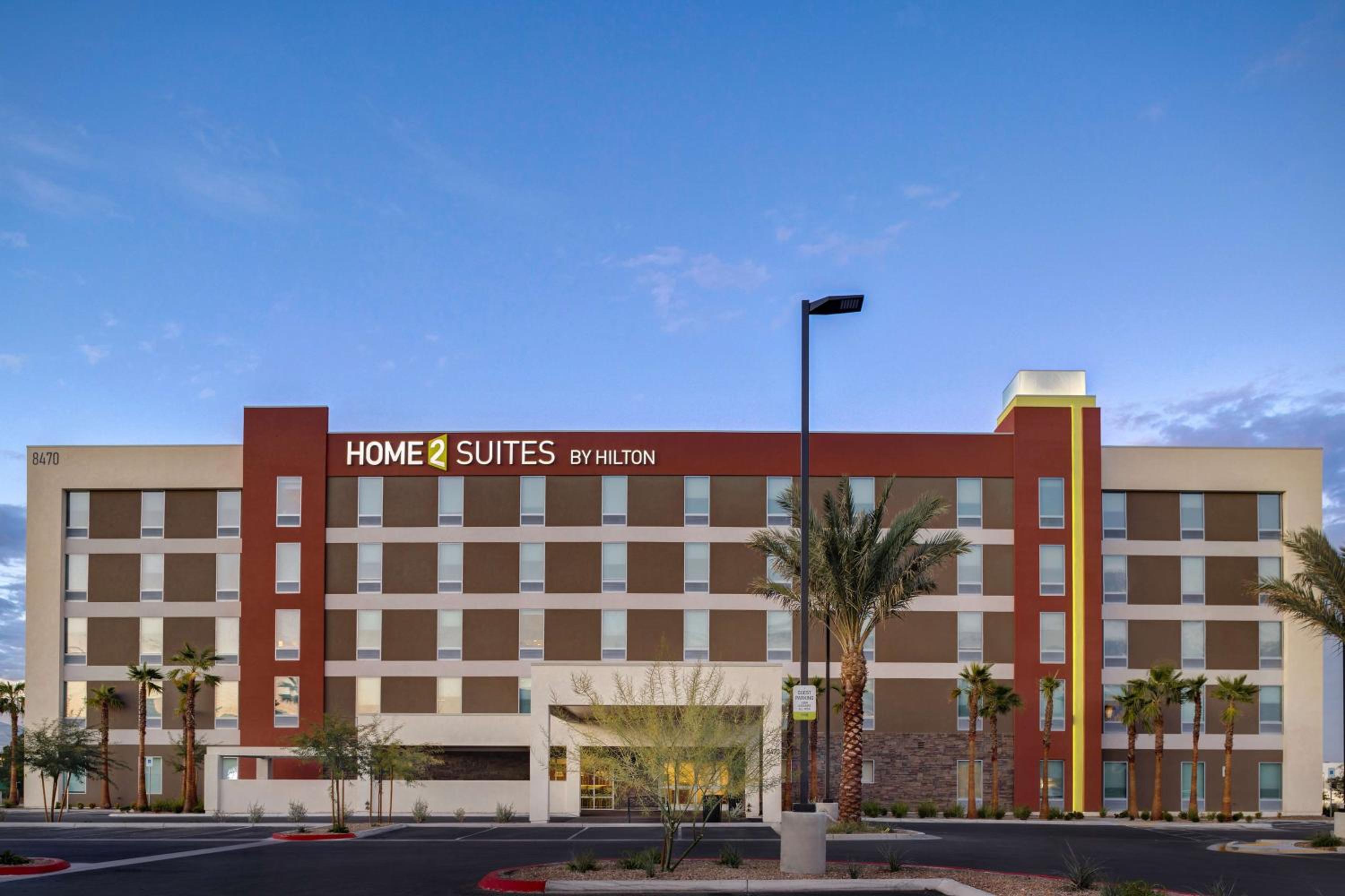 Hotel Home2 Suites By Hilton Las Vegas Southwest I-215 Curve - Image 1