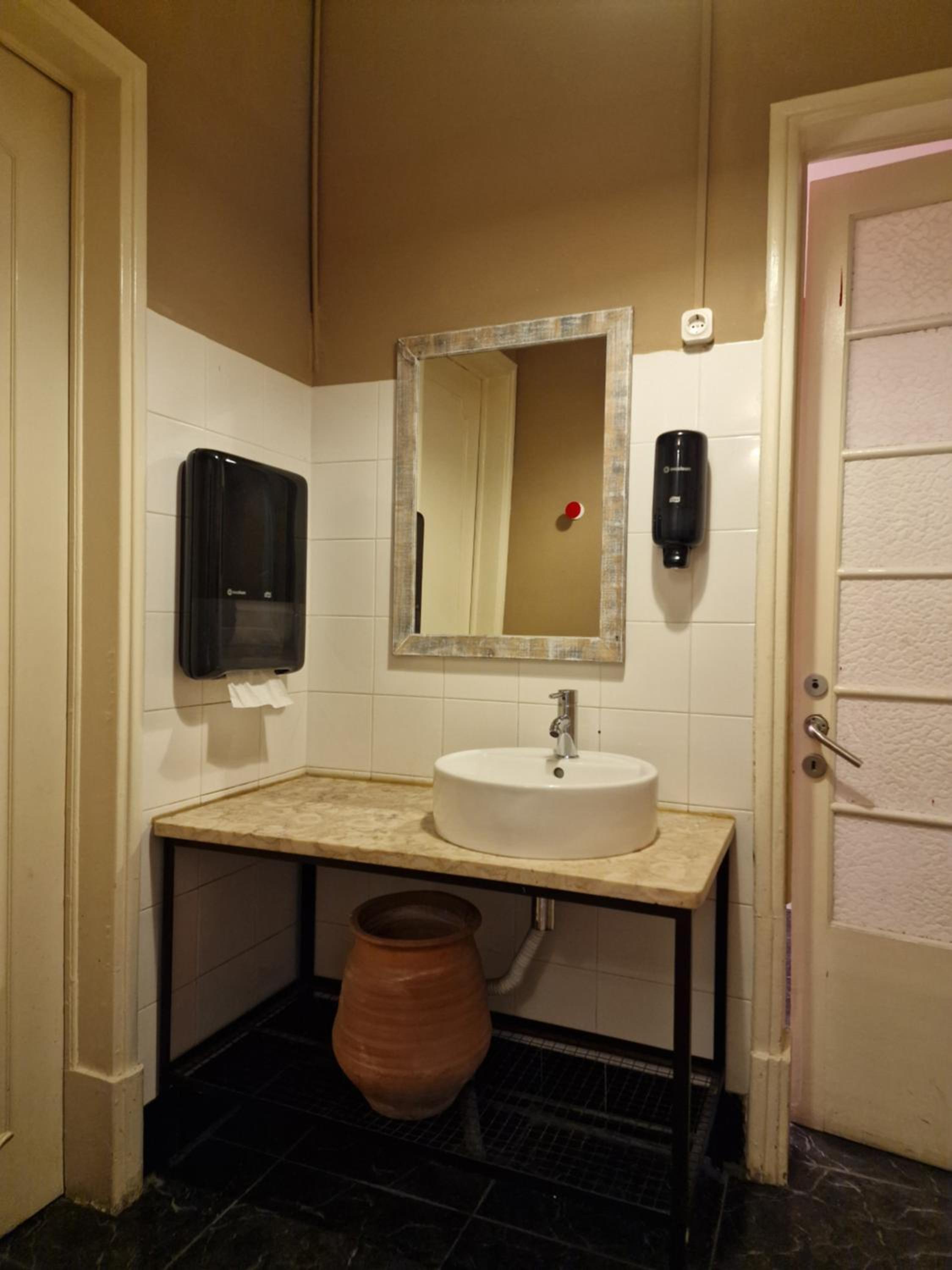 Castilho 63 Hostel & Suites