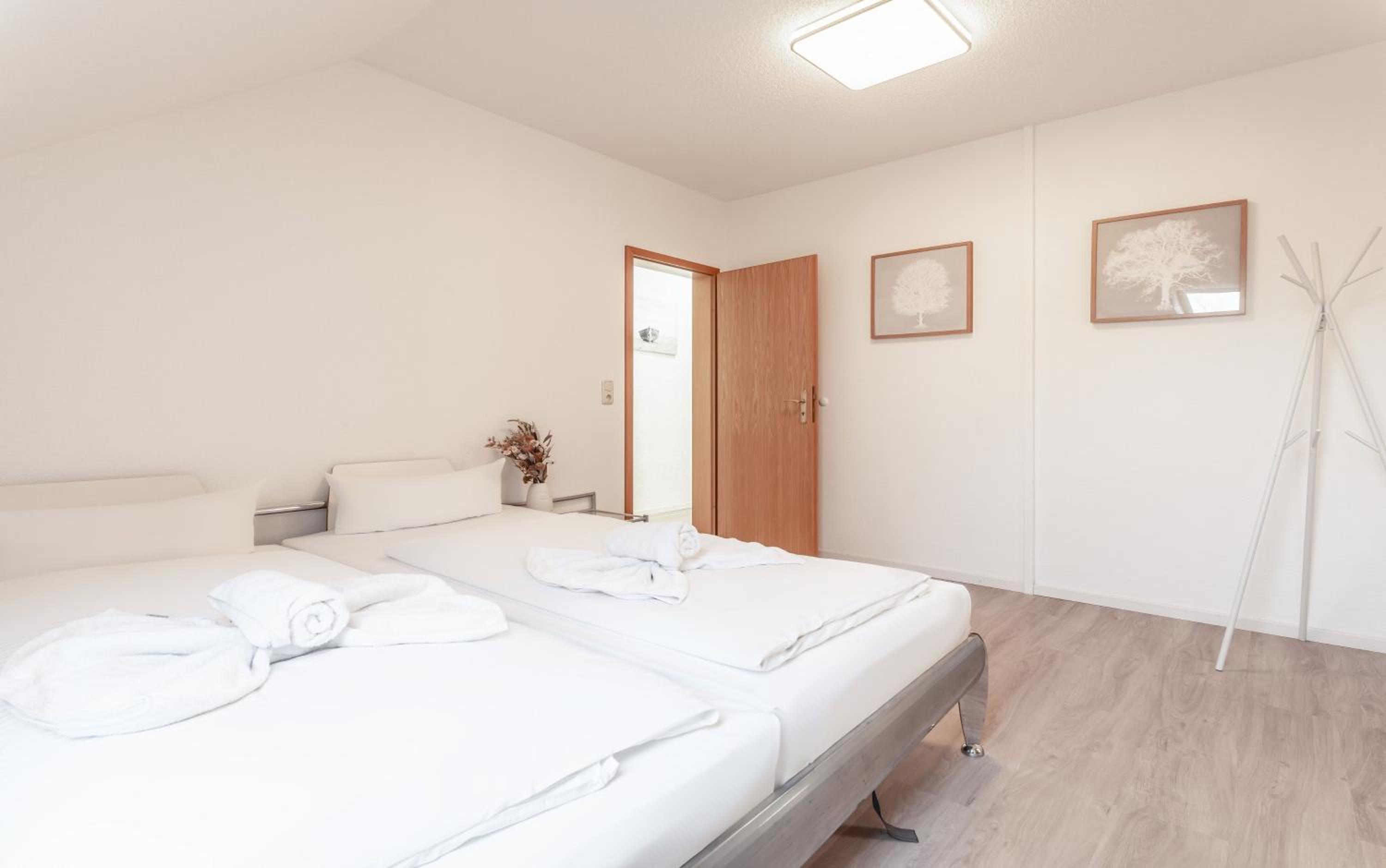 Haus 5 Elemente- Fewo Raum mit Terrasse, Bio-Kamin und 2 Schlafzimmer