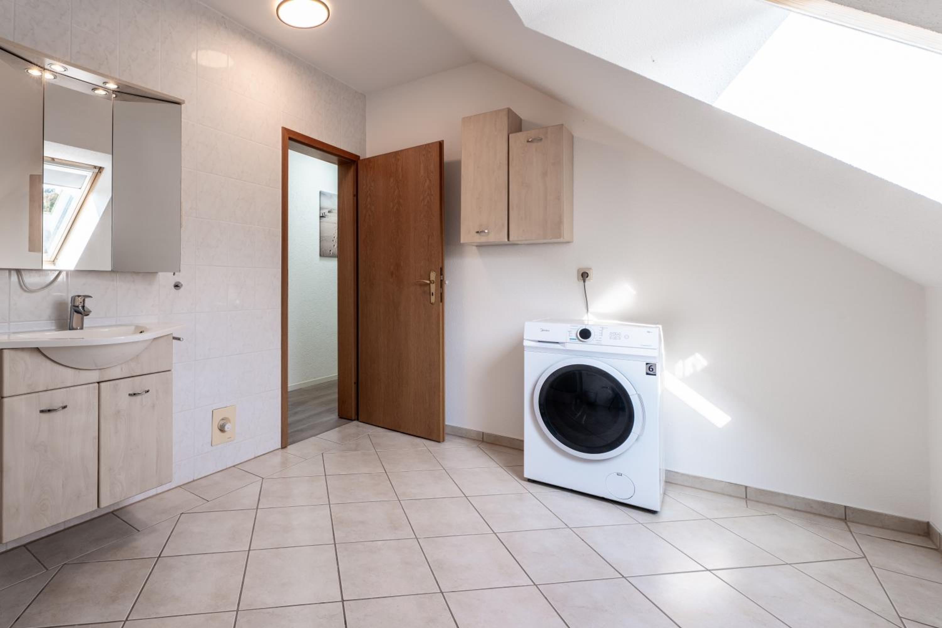 Haus 5 Elemente- Fewo Raum mit Terrasse, Bio-Kamin und 2 Schlafzimmer