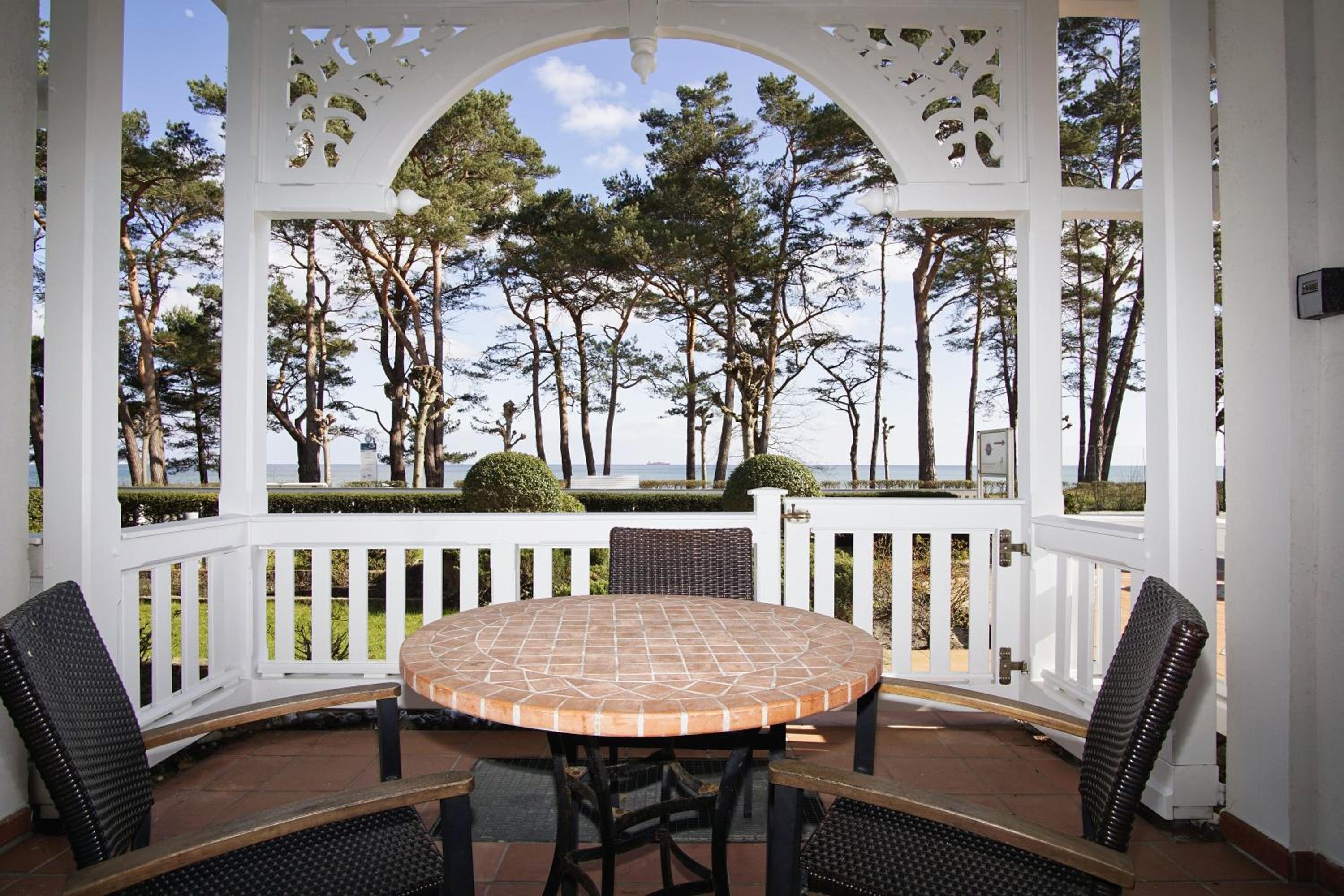 strandnahe Ferienwohnung mit Meerblick und Terrasse - Villa Seeadler FeWo 602