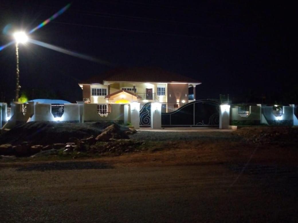 SANAMOND VILLA