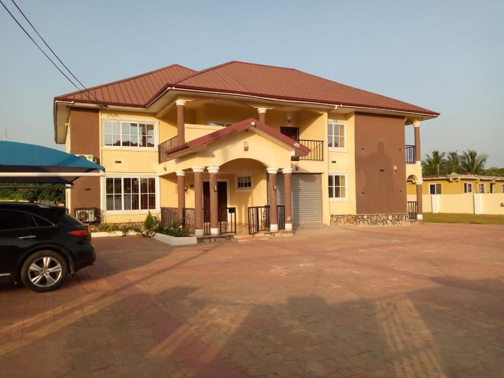 SANAMOND VILLA
