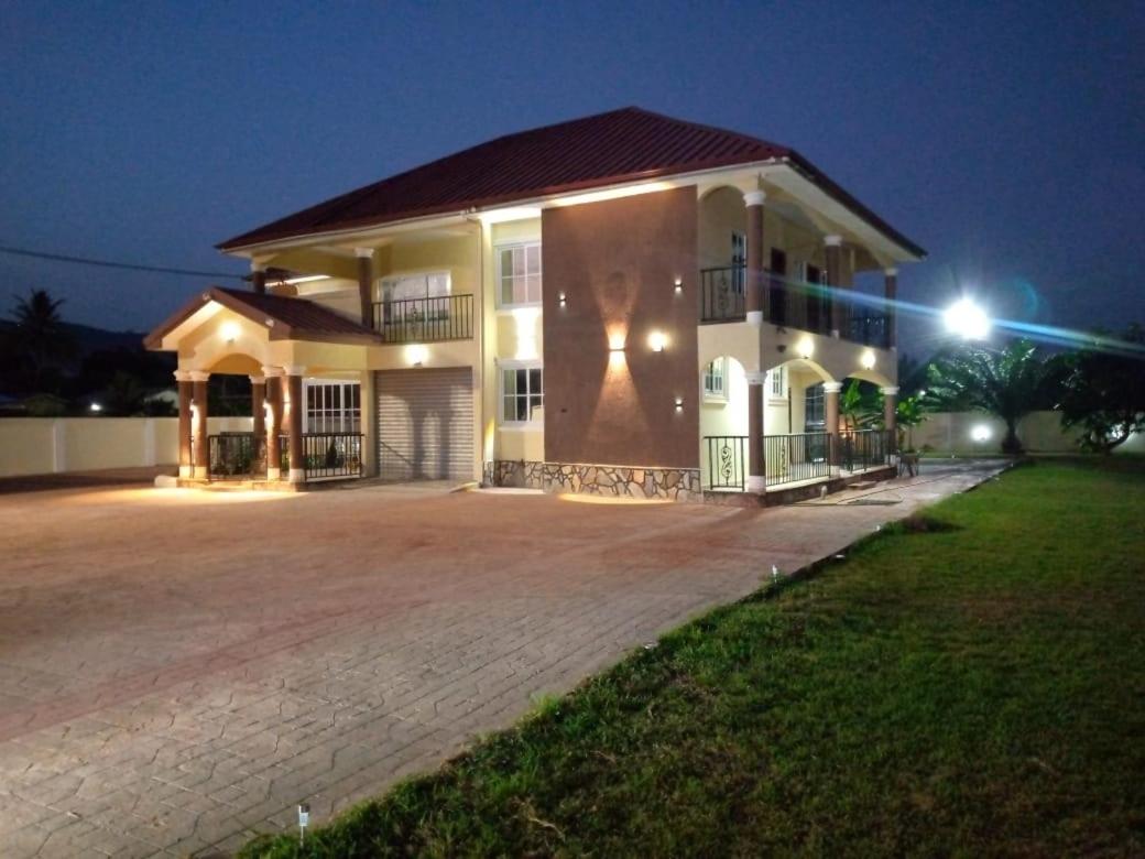SANAMOND VILLA