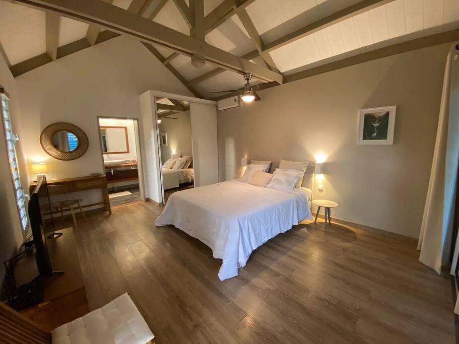 Bungalow Sable de Corail Saline les bains view 5