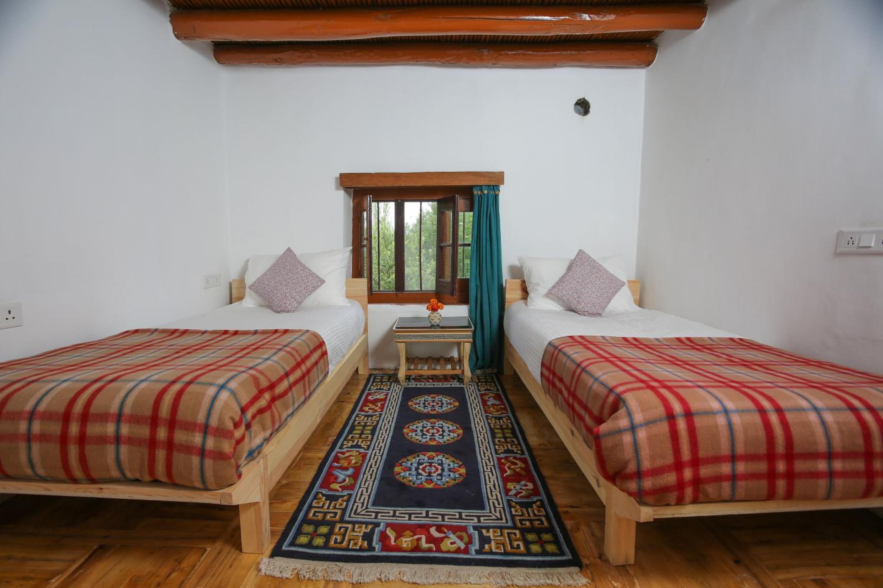 Shel Heritage Home view 4