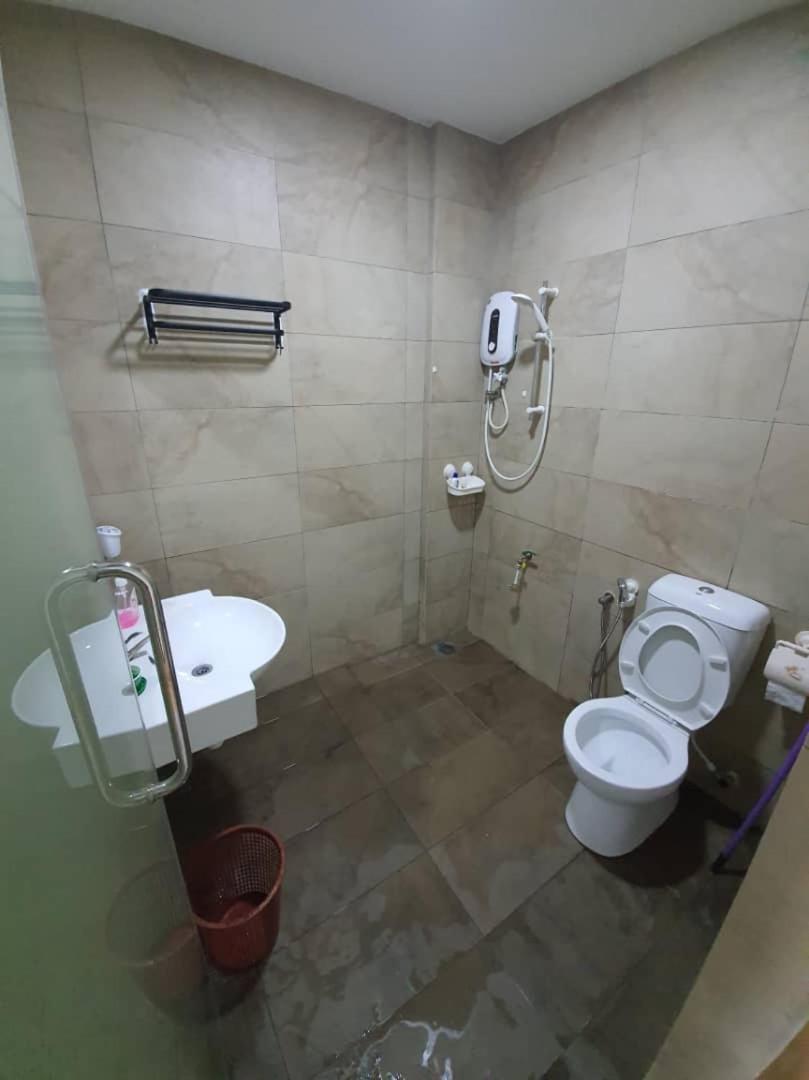 Bunny Homestay 405MB @ ROXY Apartment Kuching