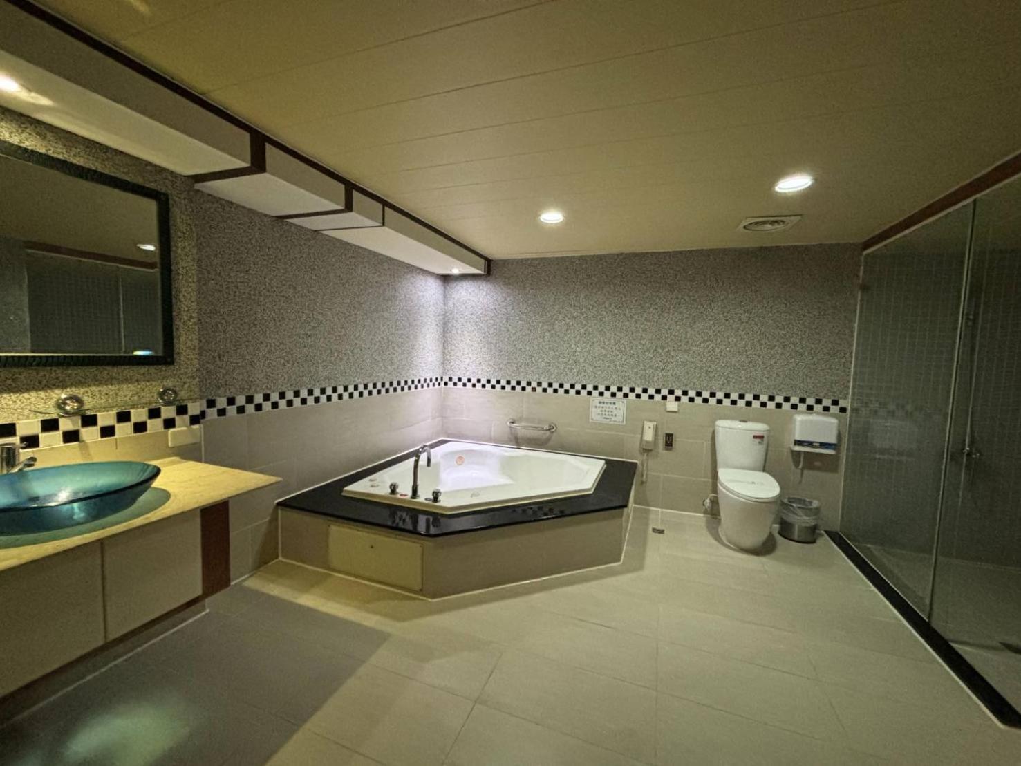 Hua Xiang Motel - Da Chang