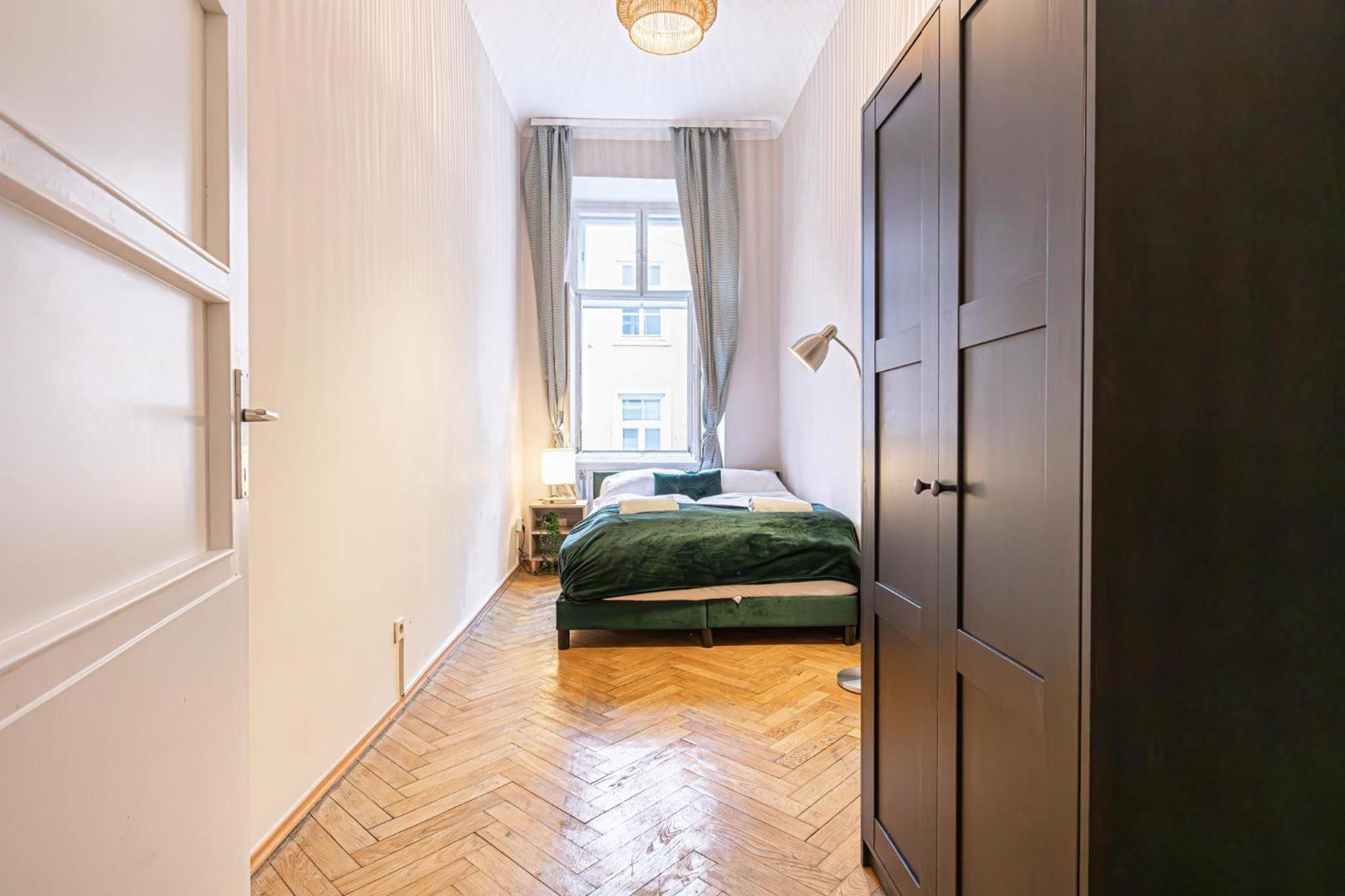 Spacious 2BR Apartment with Living Room in Central Vienna