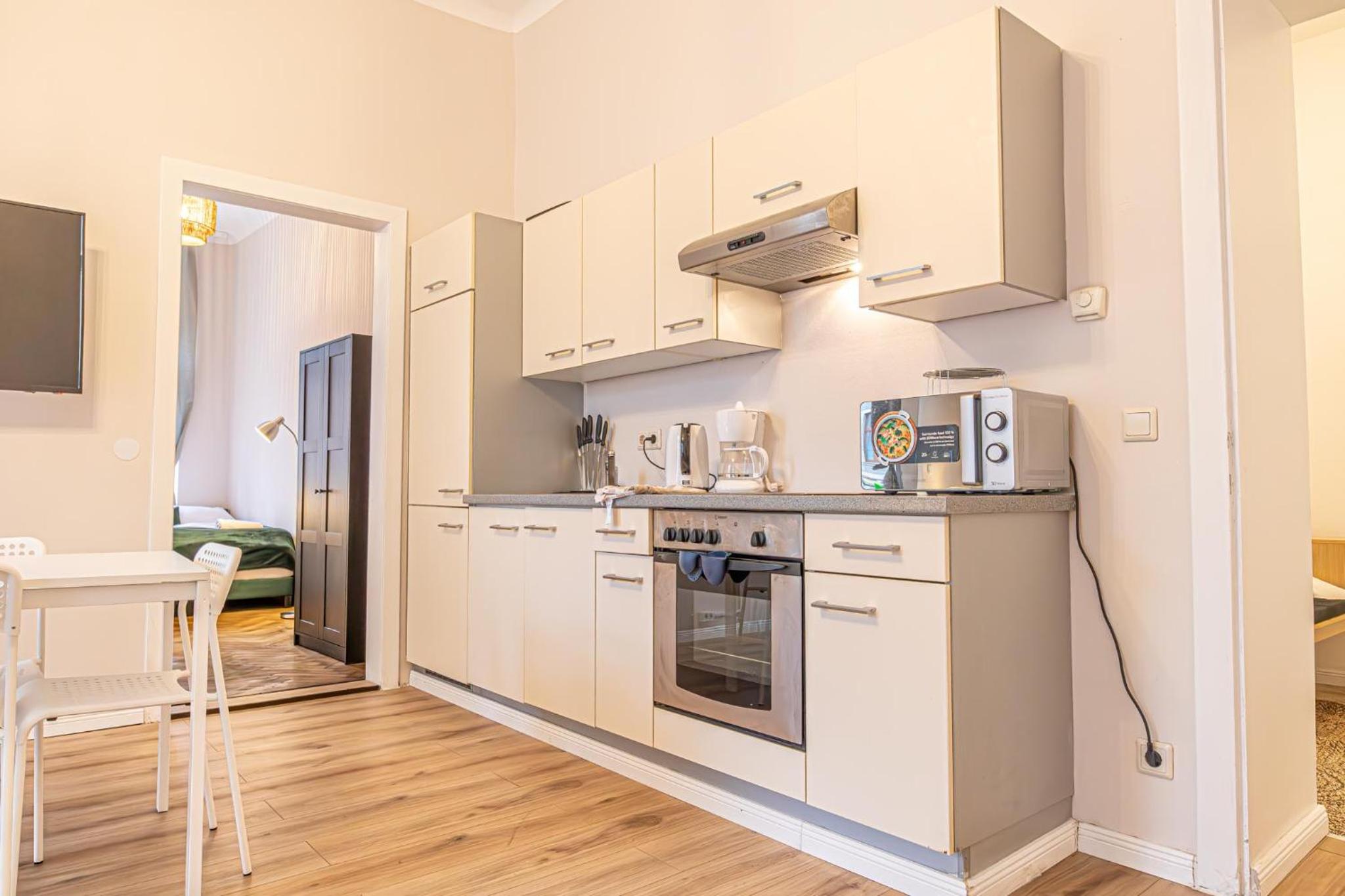 Spacious 2BR Apartment with Living Room in Central Vienna
