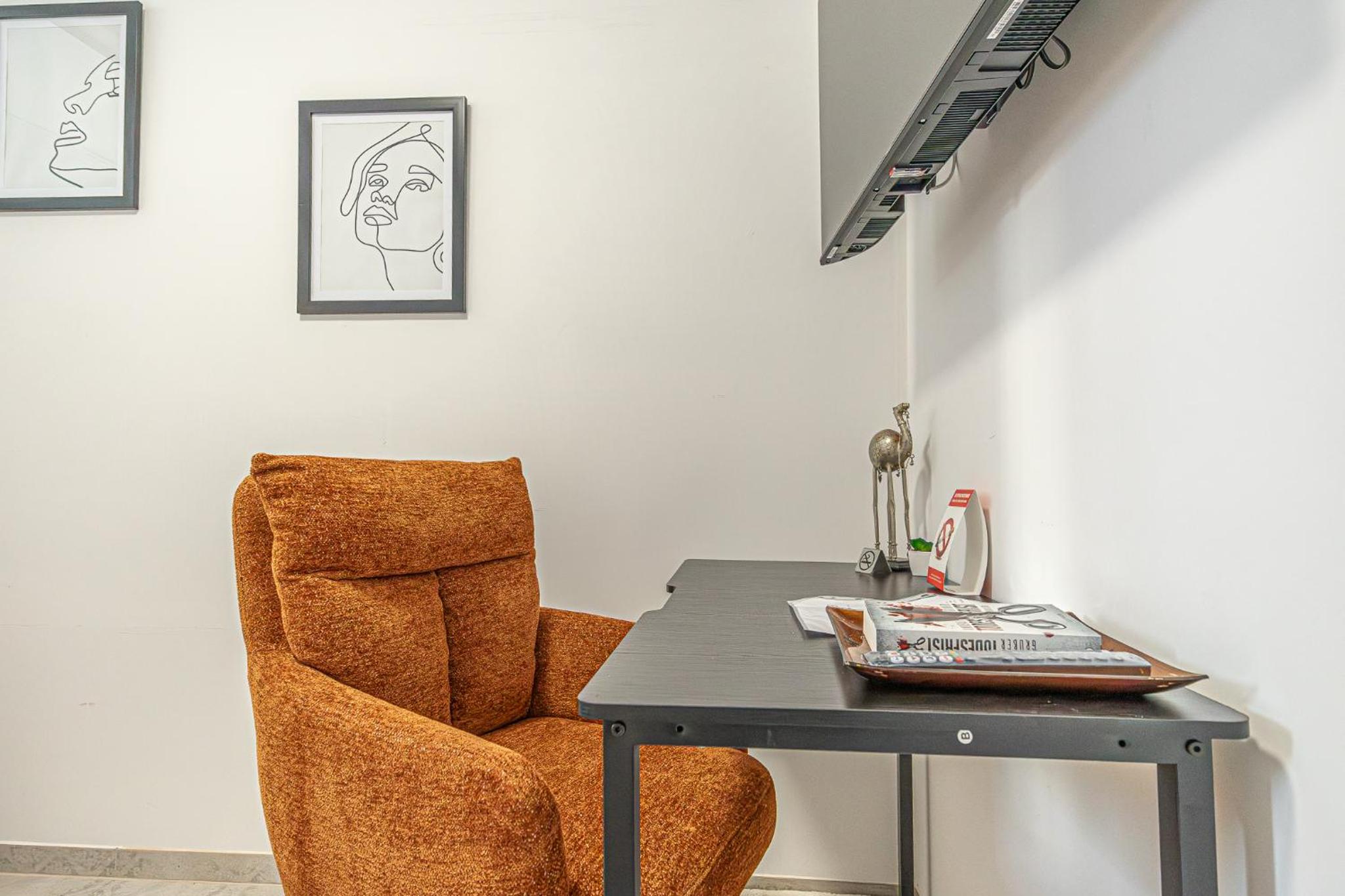 Krems Bahnhof Deluxe Rooms - near Danube River