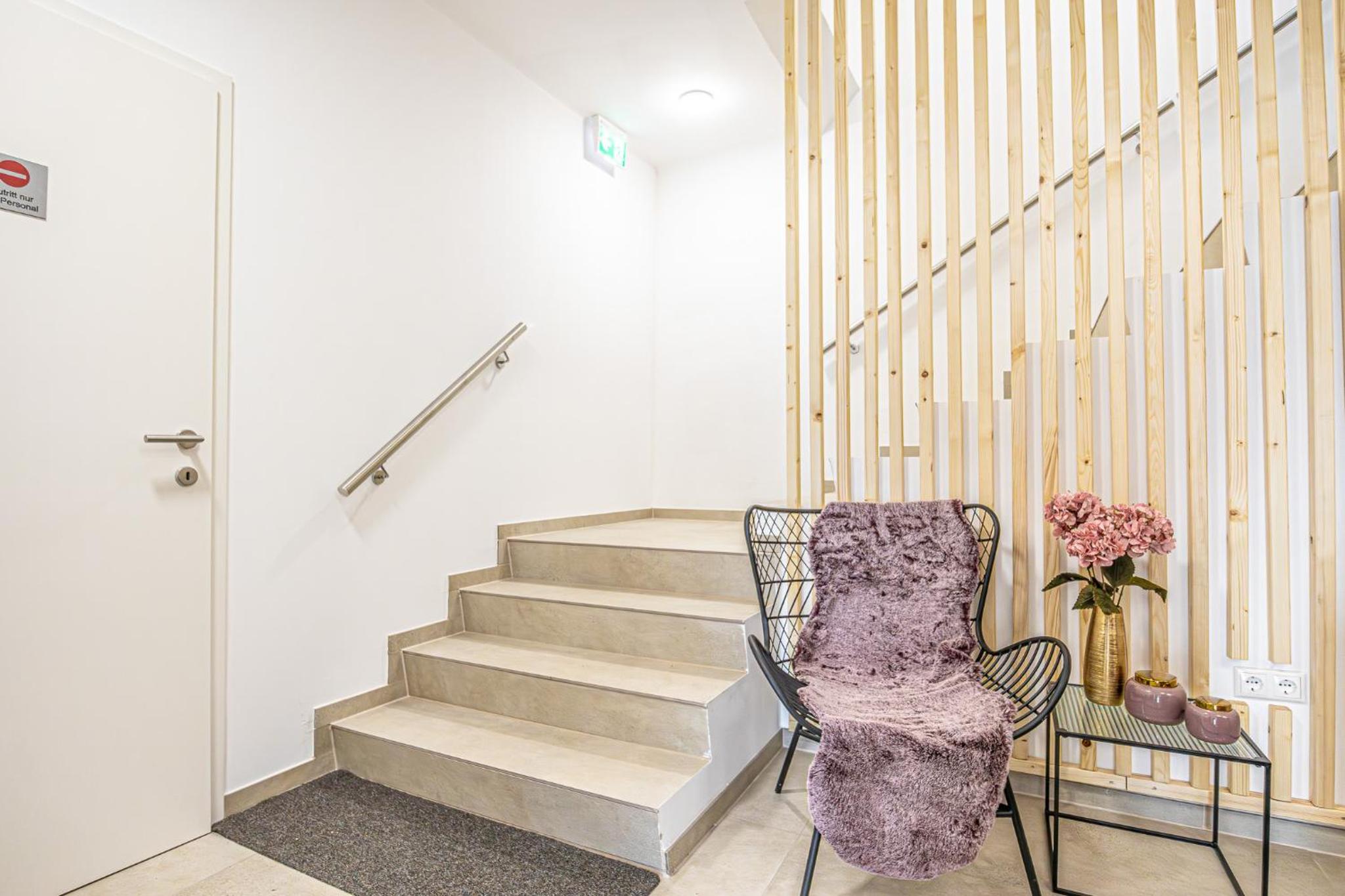 Krems Bahnhof Deluxe Rooms - near Danube River