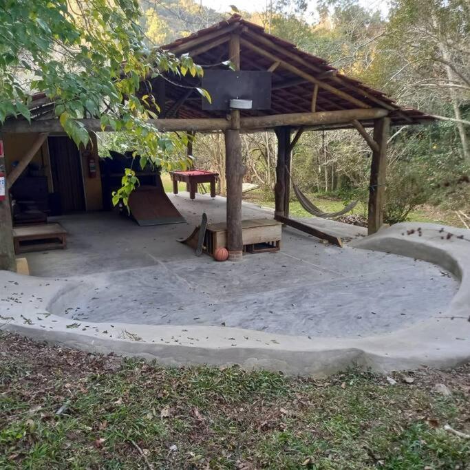 Sitio Humanaterra: natureza e acolhimento.