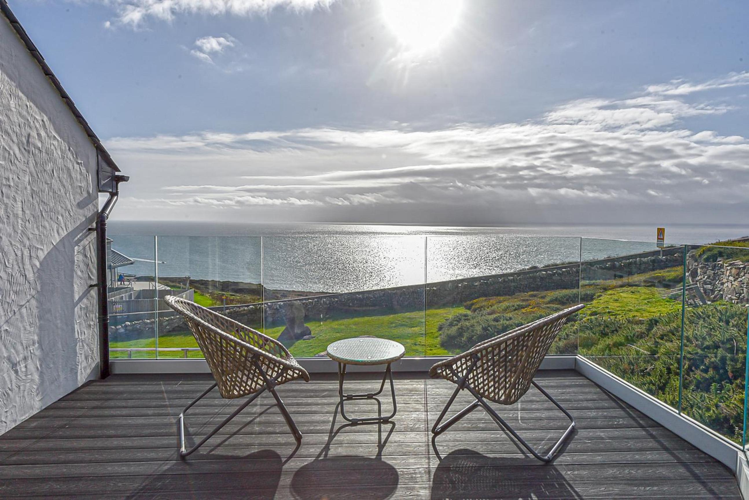 Goferydd, South Stack, Anglesey, 4 bed luxury home, hot tub, dog friendly view 2