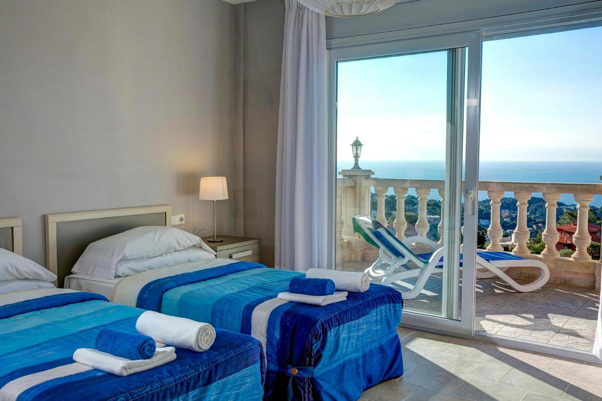 Villa Dami by Vintage Travel