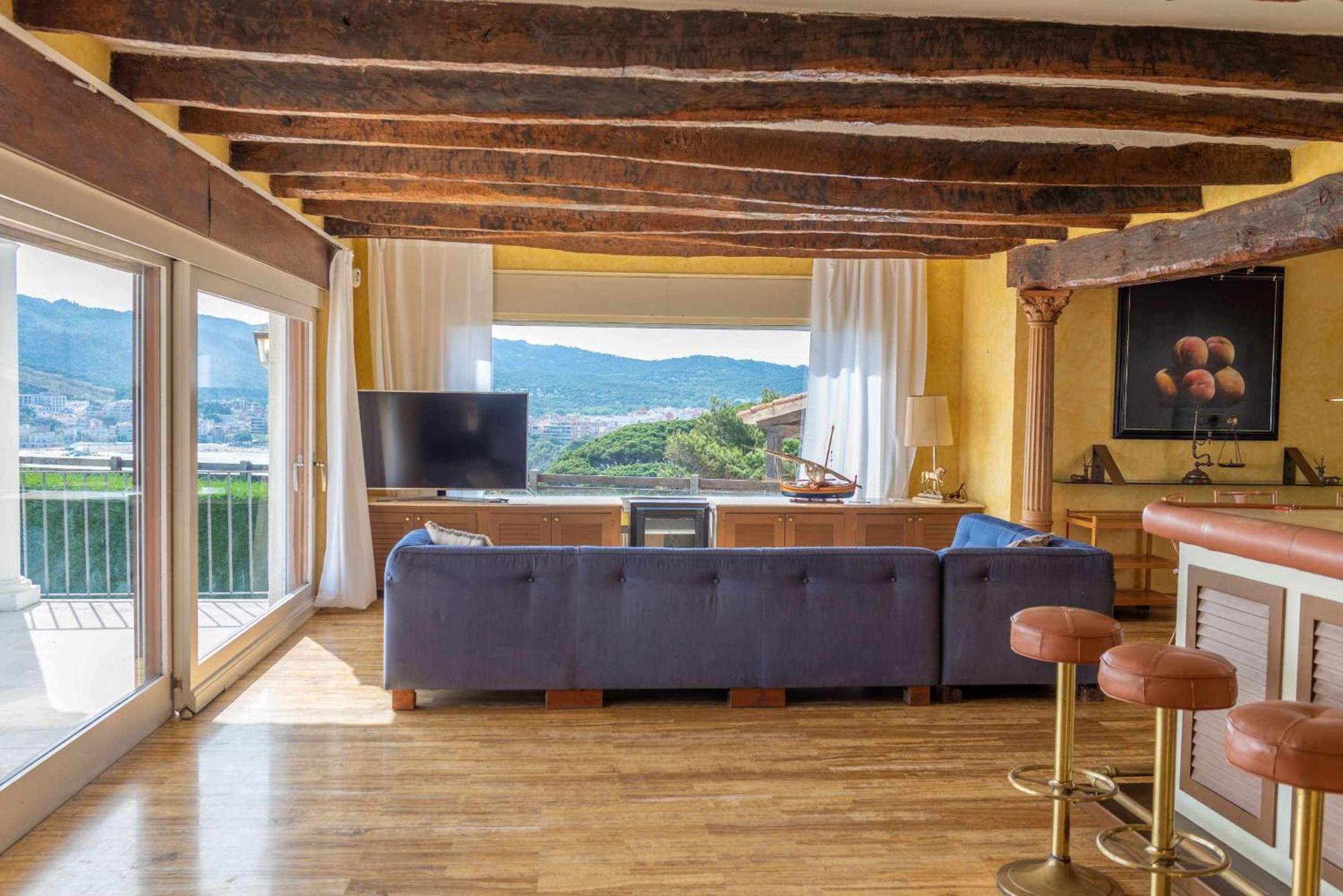 COSTA BRAVA SUITES Villa Bonavida