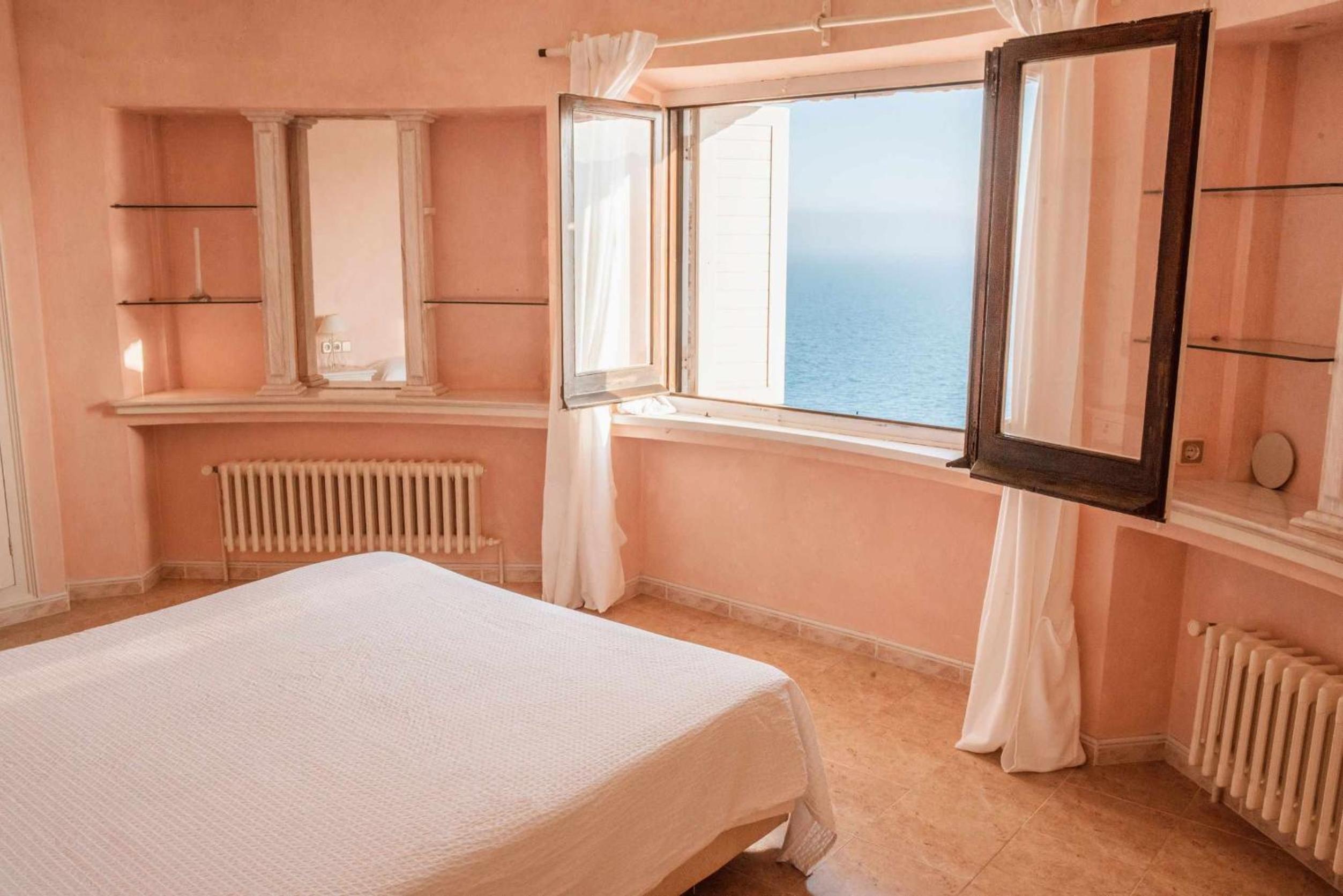 COSTA BRAVA SUITES Villa Bonavida