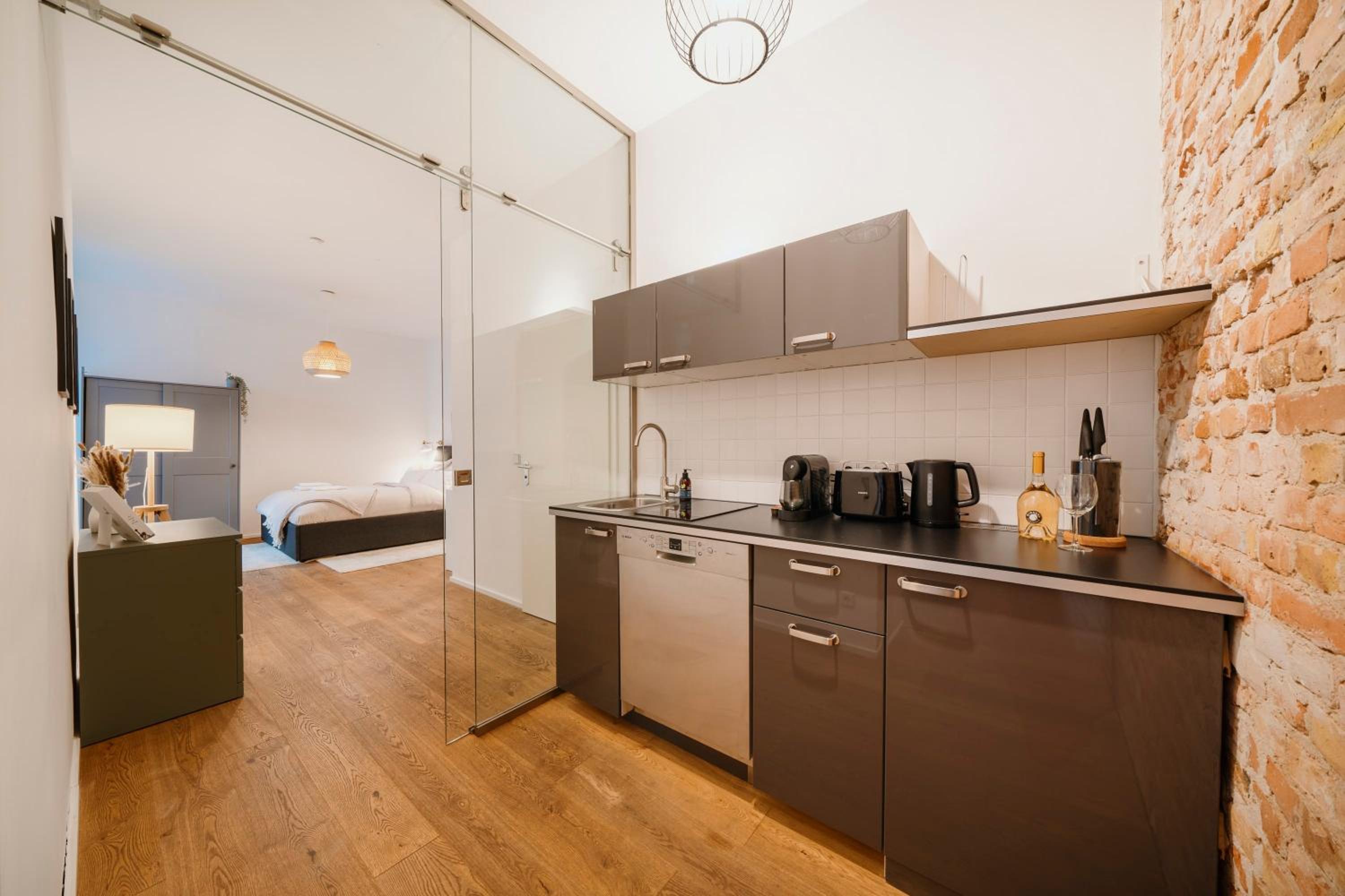 Homely Berlin - Super Modern, City Center, Rosenthalerplatz