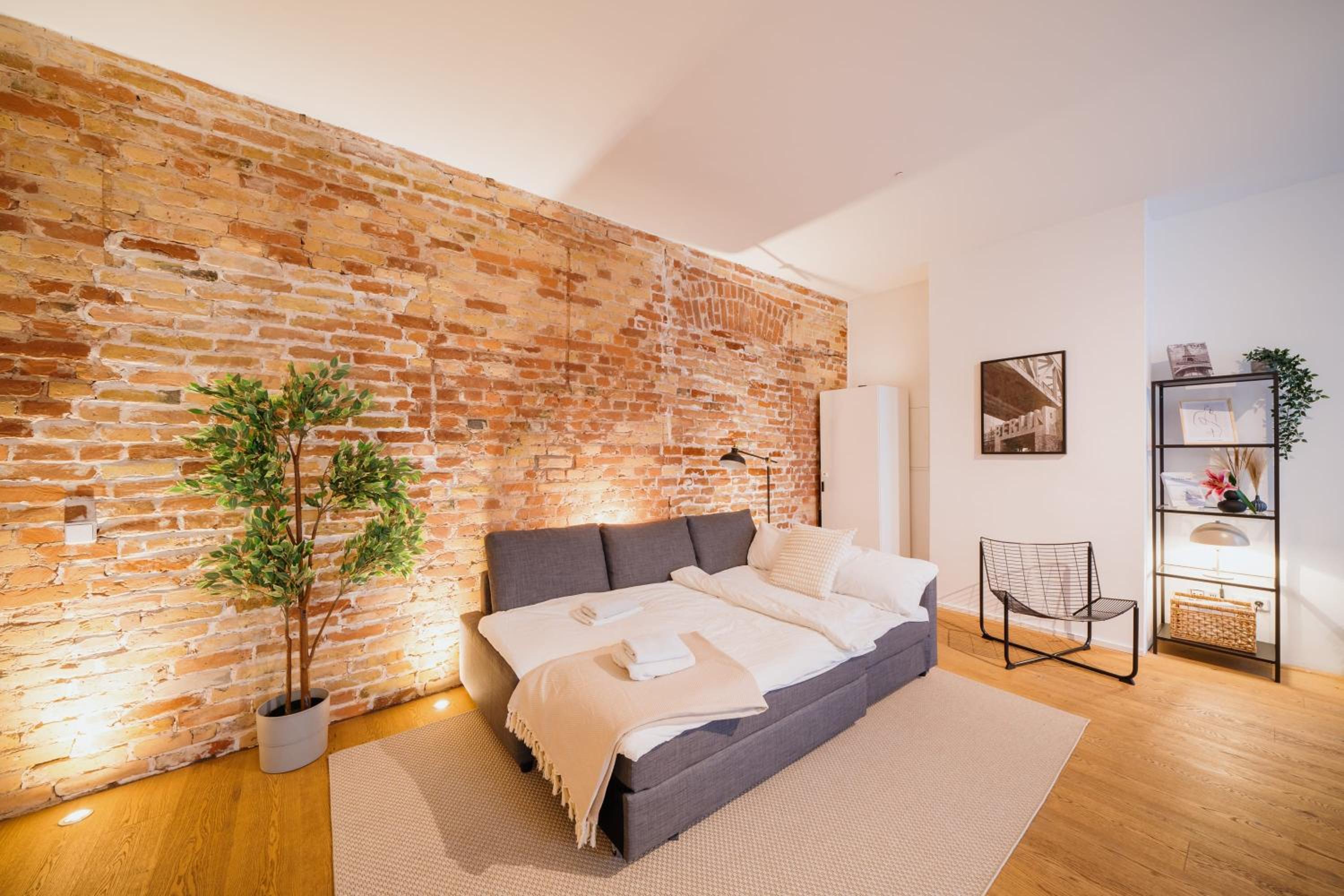 Homely Berlin - Super Modern, City Center, Rosenthalerplatz
