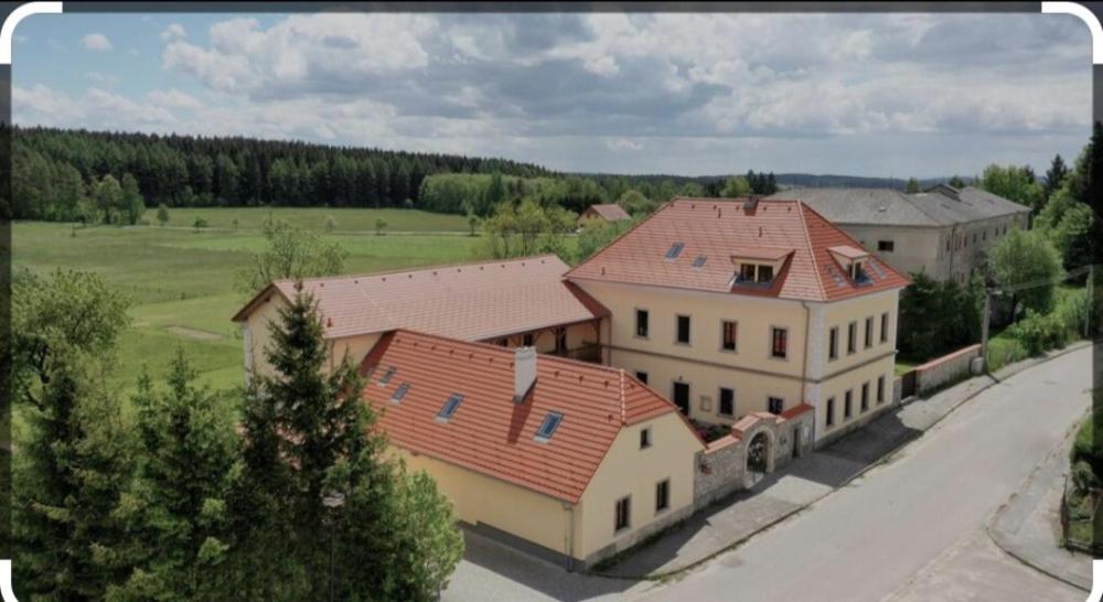 Penzion a hostinec Na Návsi
