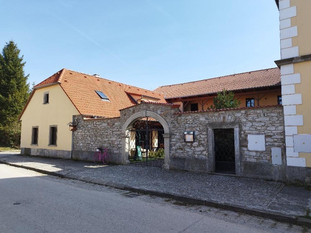 Penzion a hostinec Na Návsi