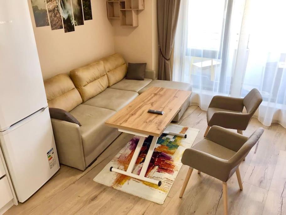Art Apartment