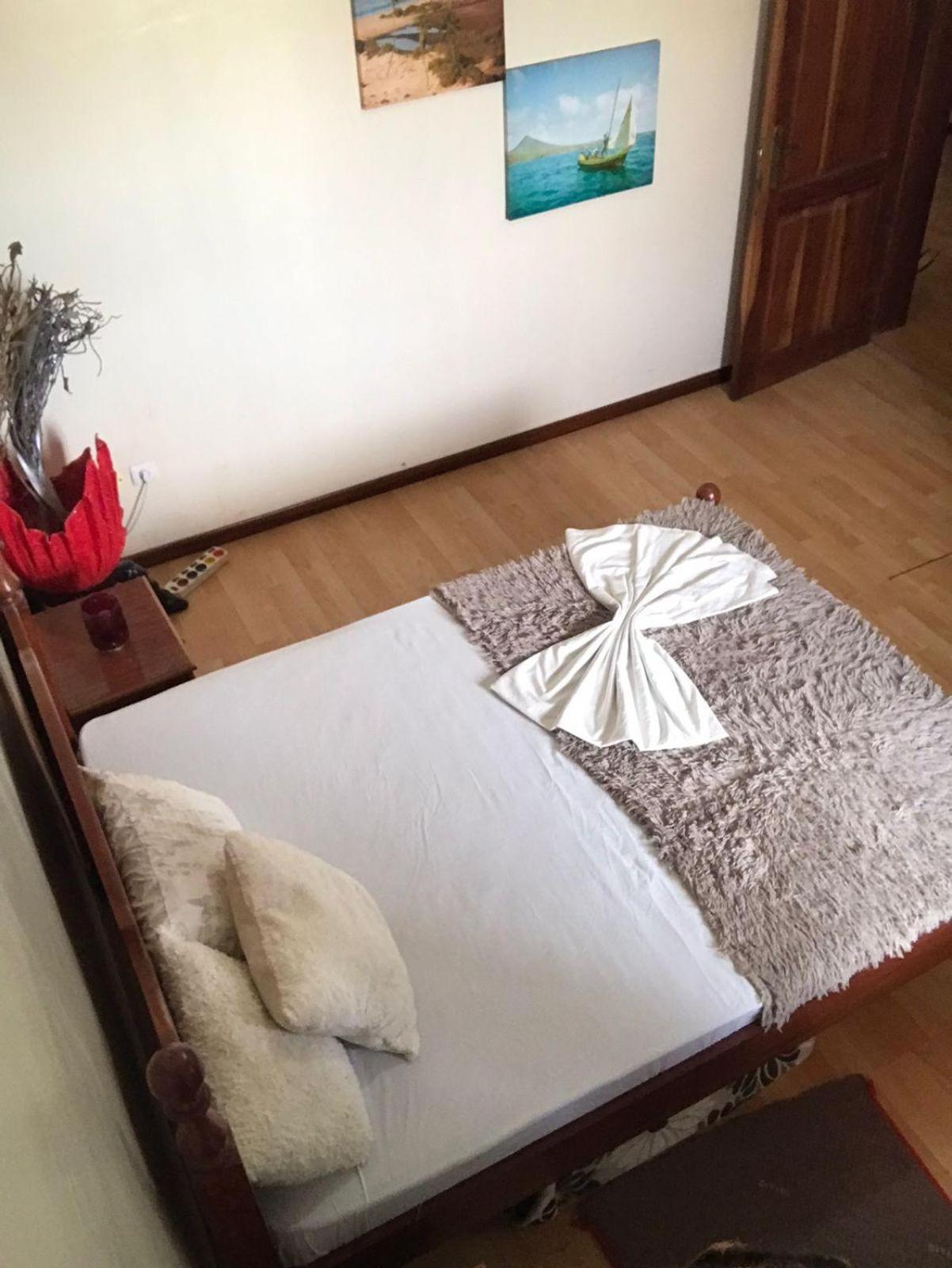 Tarrafal House