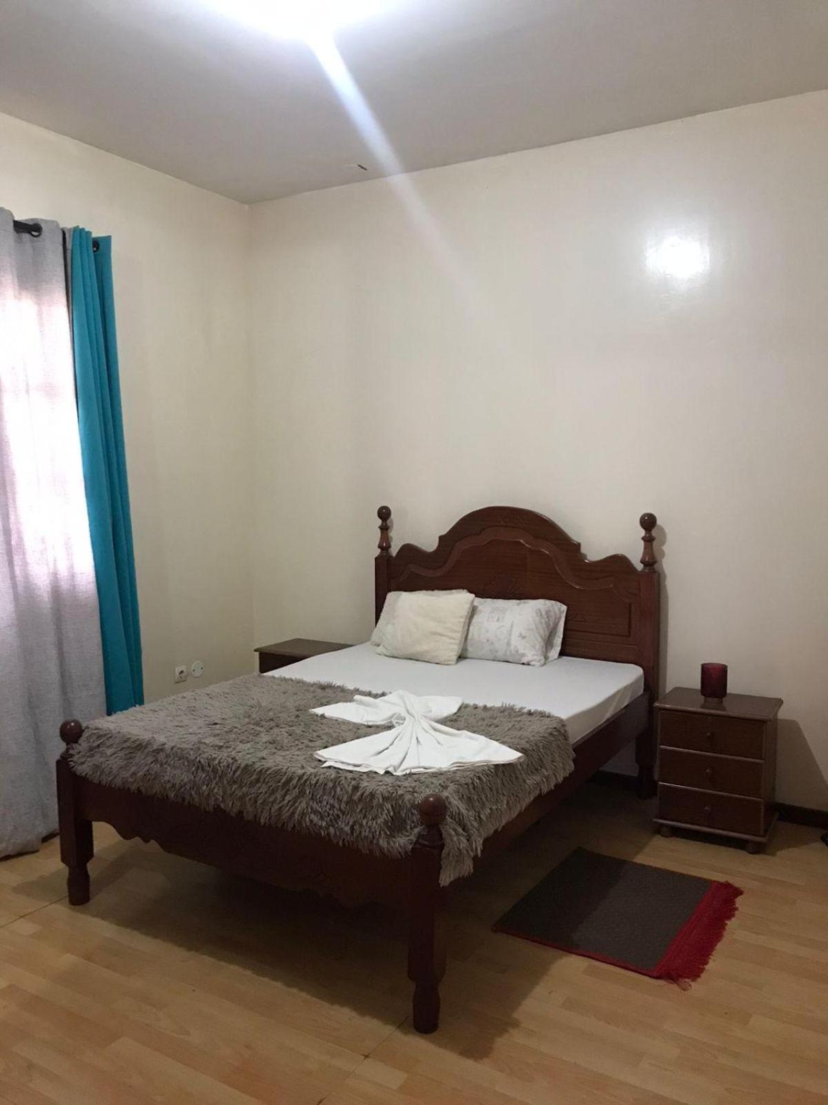 Tarrafal House