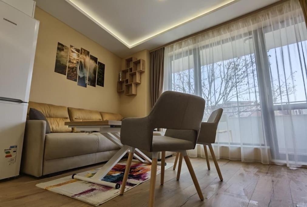 Art Apartment
