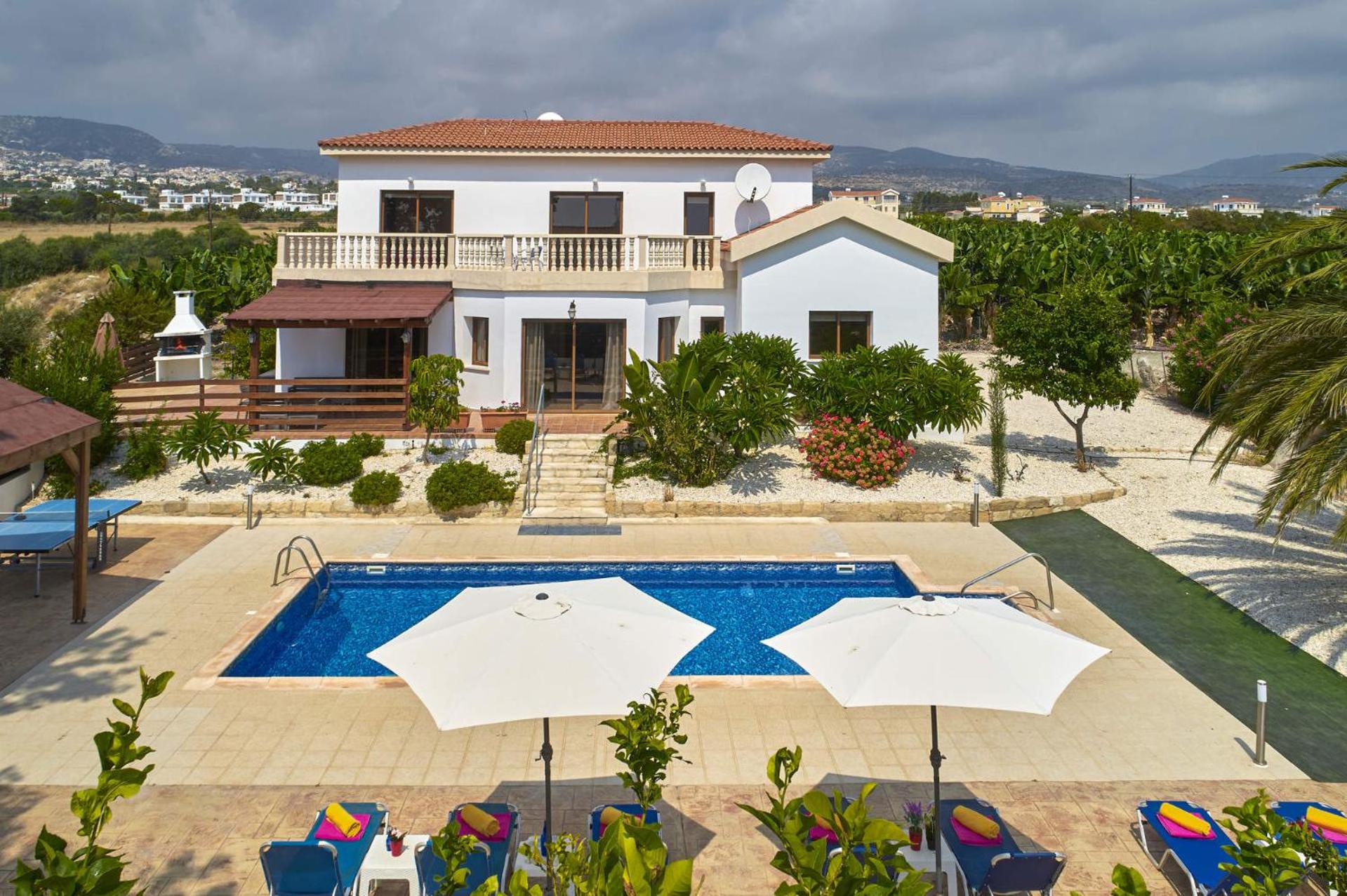 Hotel Villa Ambrosia in Coral Bay - Image 1