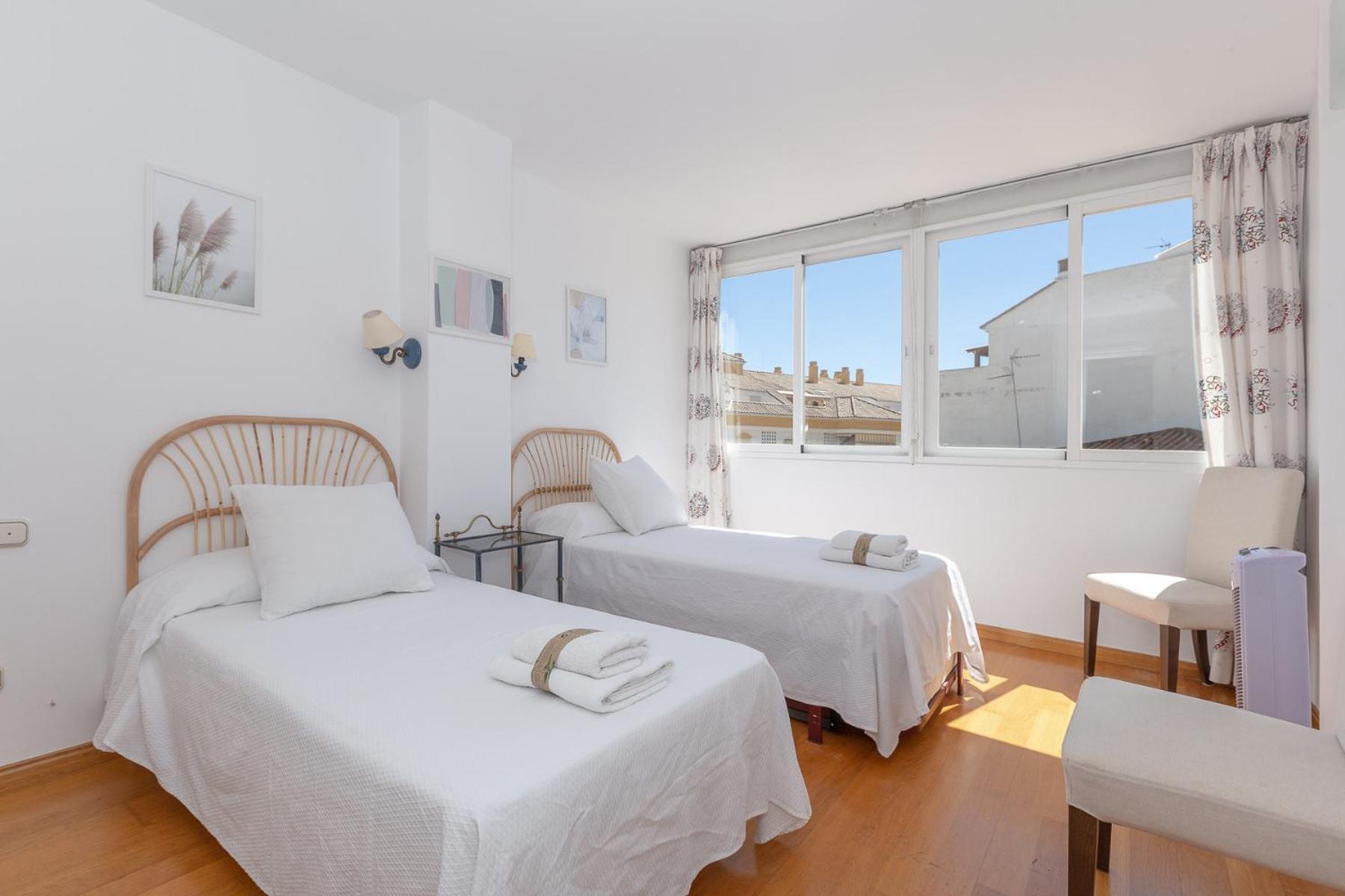 Apartamento con parking en el centro de Marbella