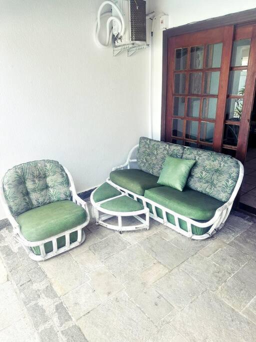 Casa luxuosa em Jd. Acapulco - Guarujá