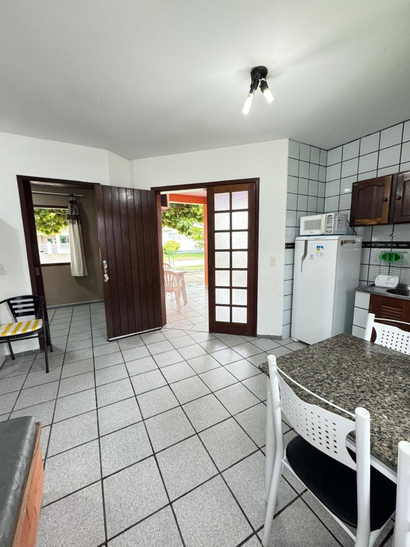 RJ Residencial Nosso Sonho com Piscina a 120m mar