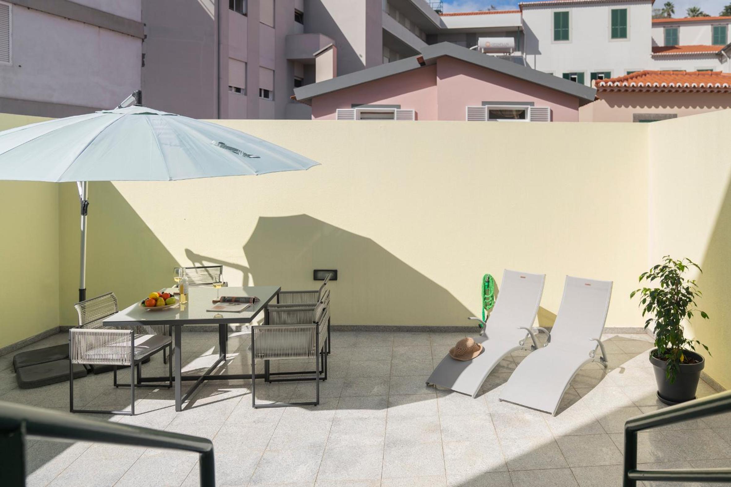 Apartamento do Carmo by An Island Apart