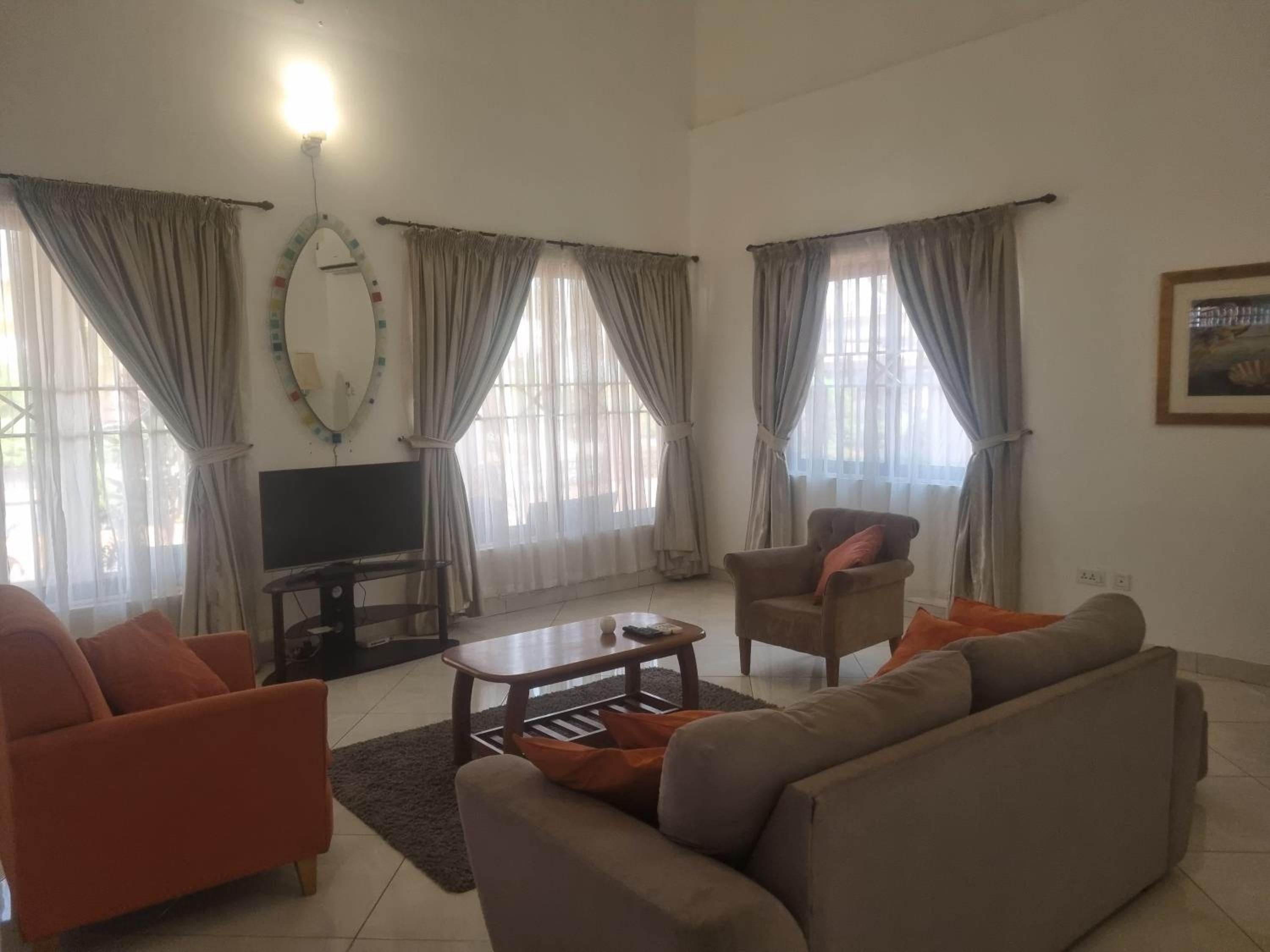 Stay Play Away Residences - 2 bed, East Legon, Accra view 4