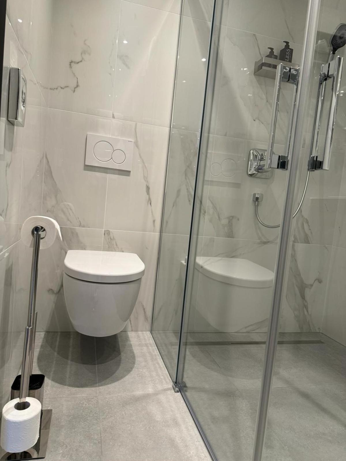 Skyline Hotel City Frankfurt - Property Image 90