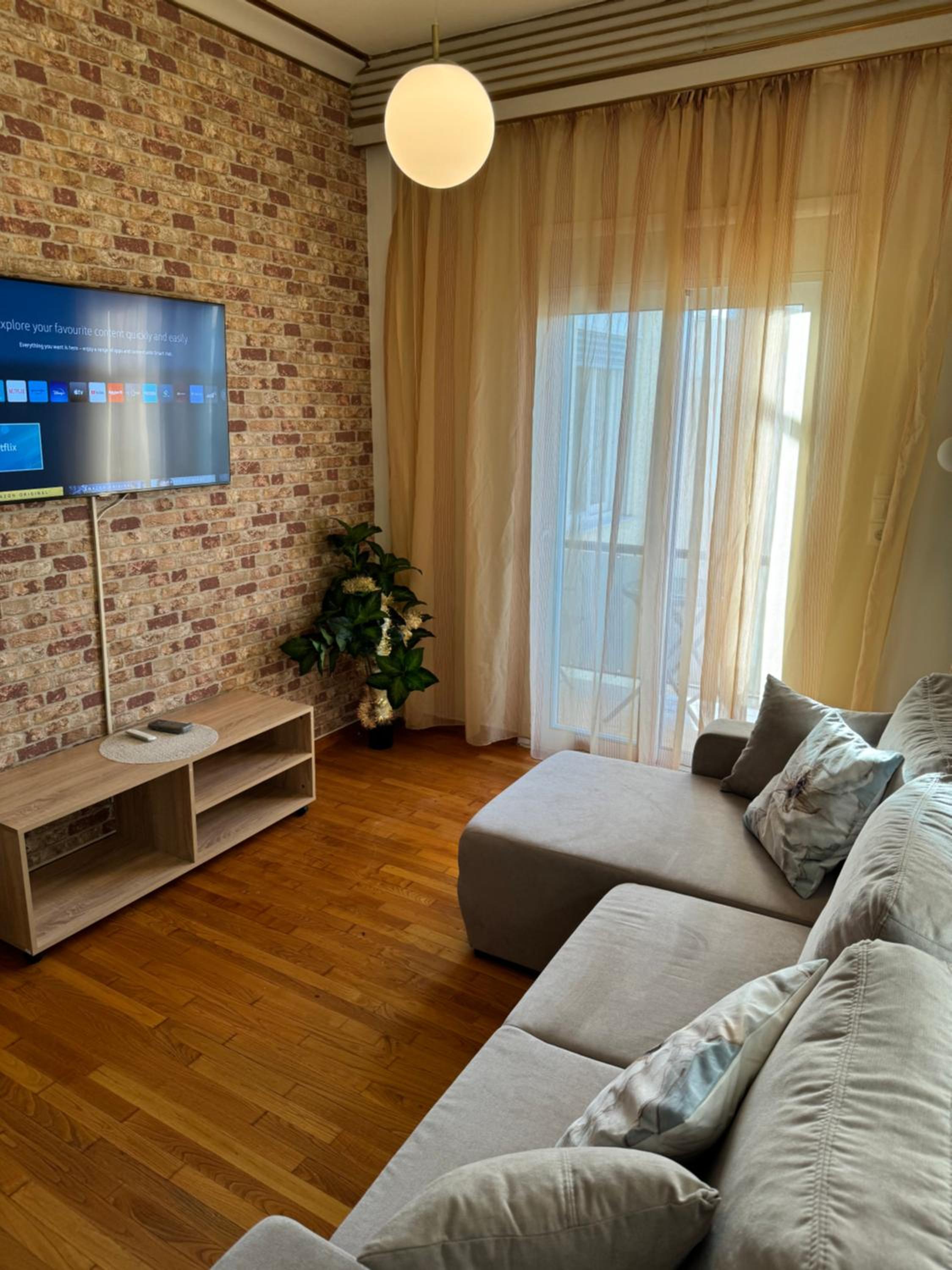 Cozy Suite with Acropolis View