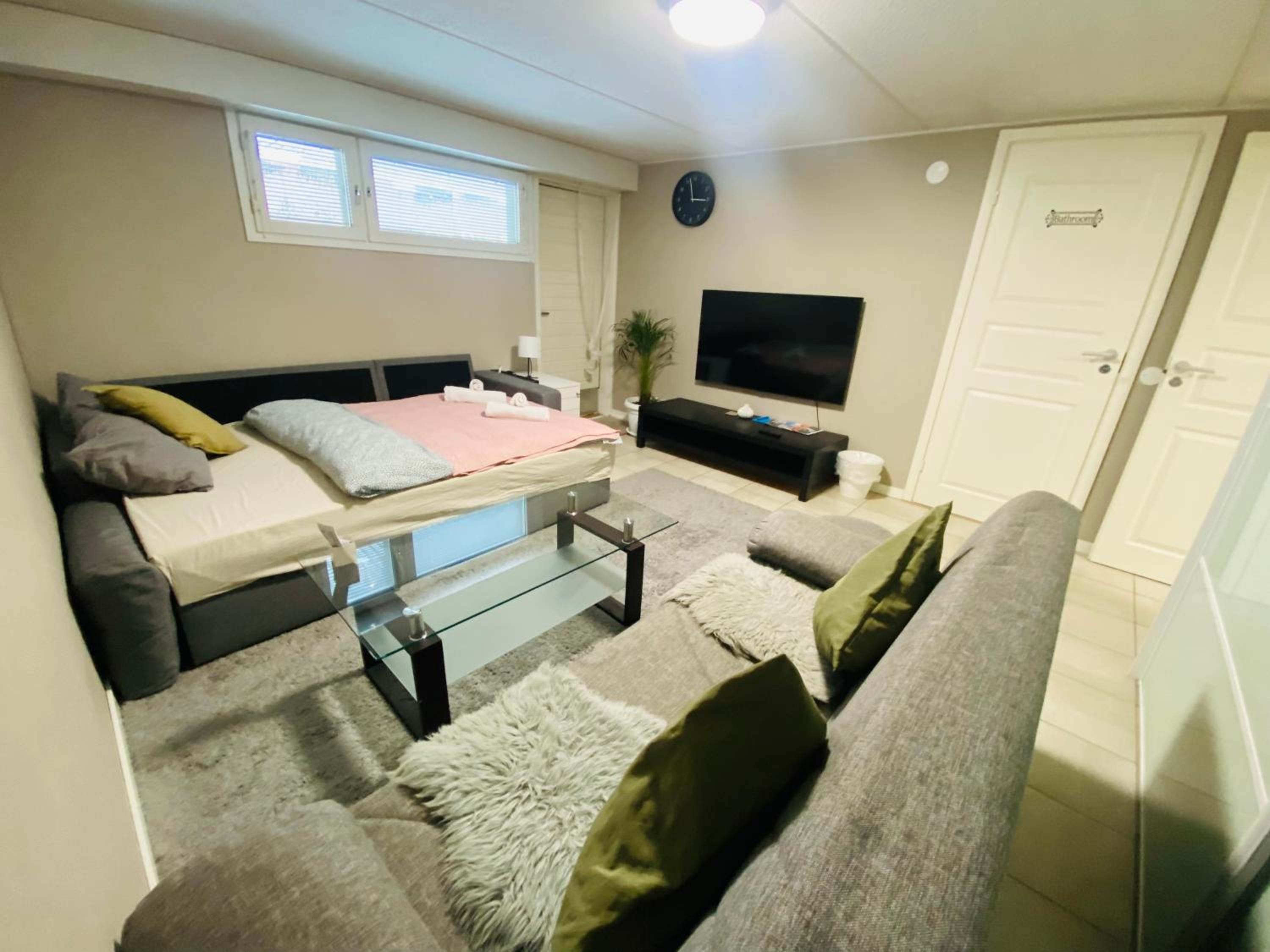 Welcoming room with private terrace, sauna and free parking